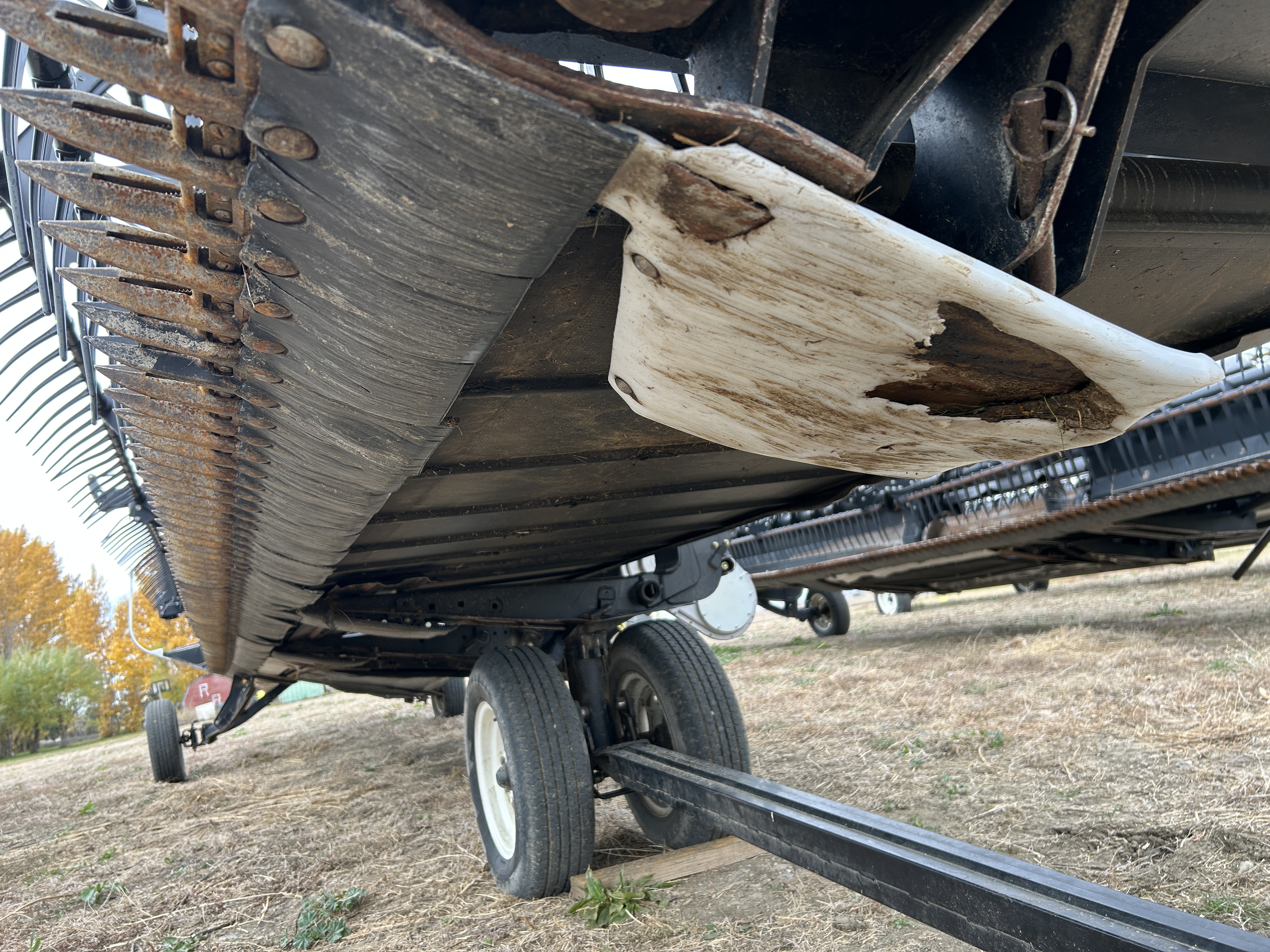 2016 MacDon D65-35 Header Draper