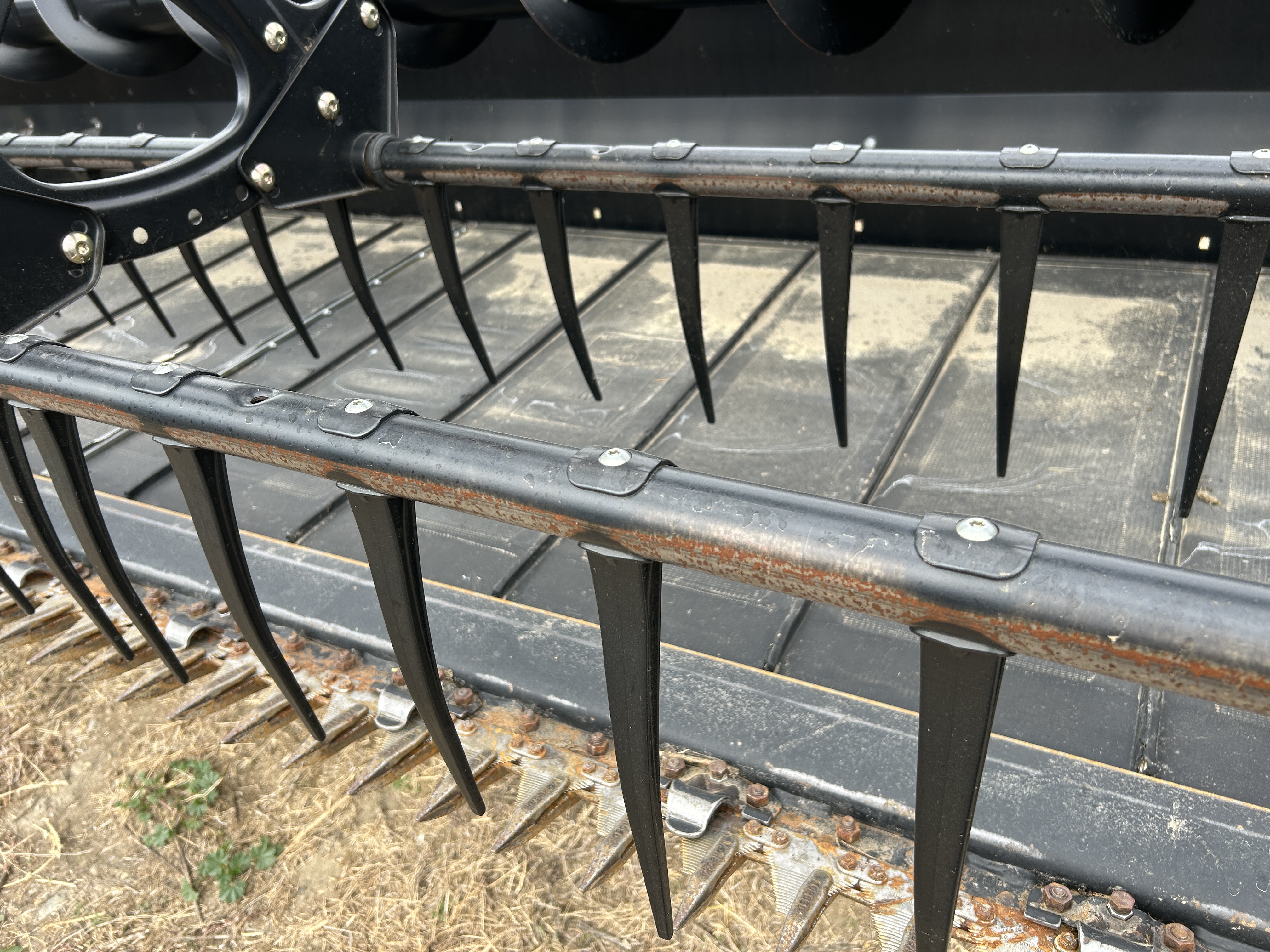 2016 MacDon D65-35 Header Draper