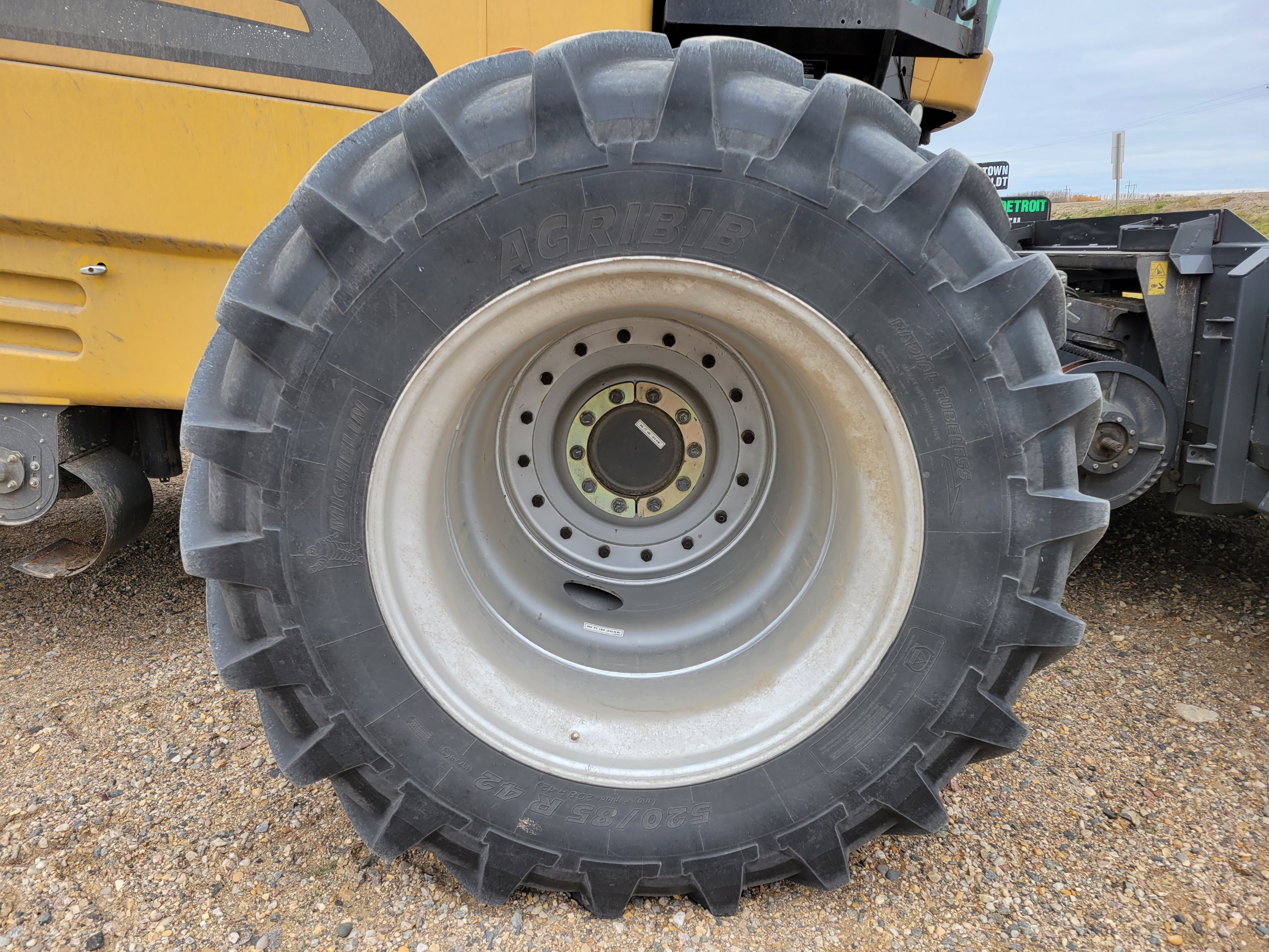 2012 Challenger 560C Combine