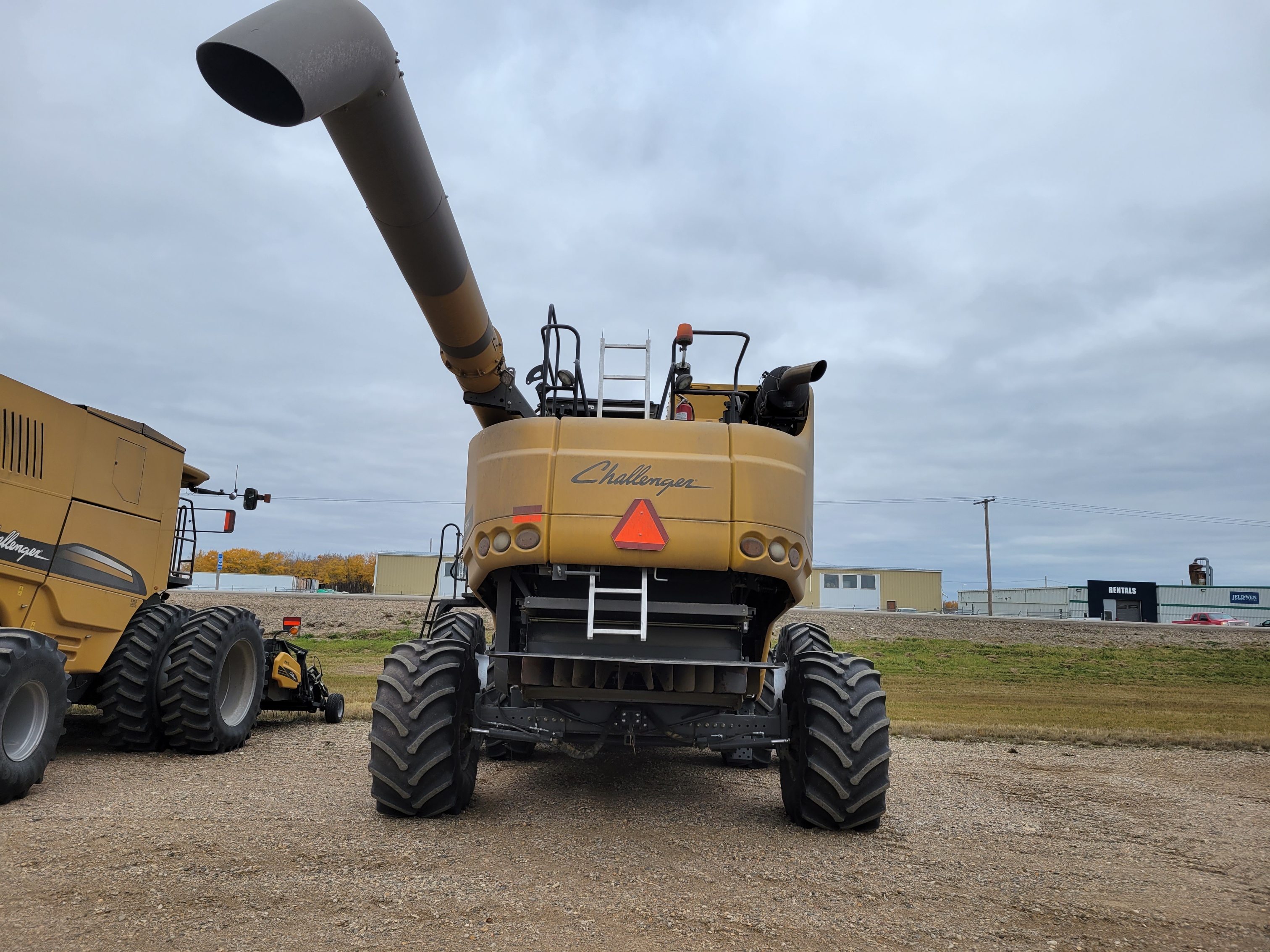 2012 Challenger 560C Combine