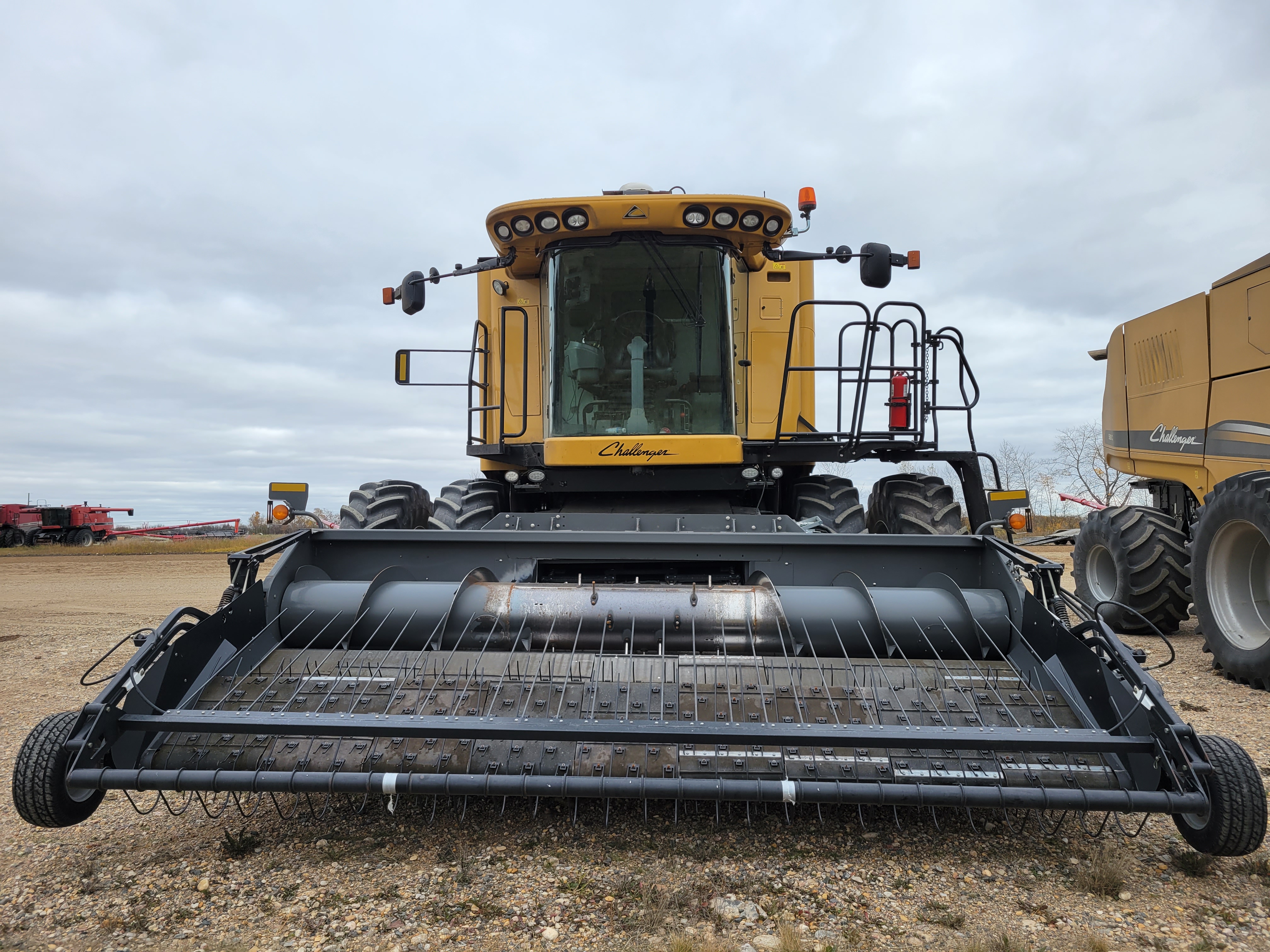 2012 Challenger 560C Combine