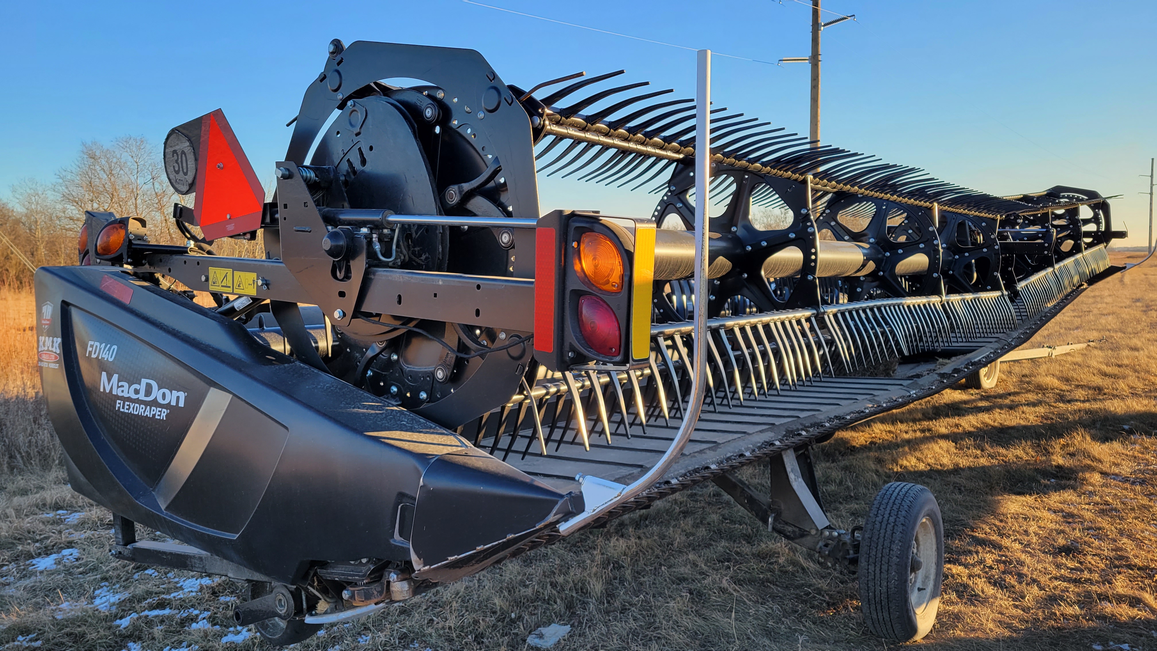 2019 MacDon FD140 Header Combine