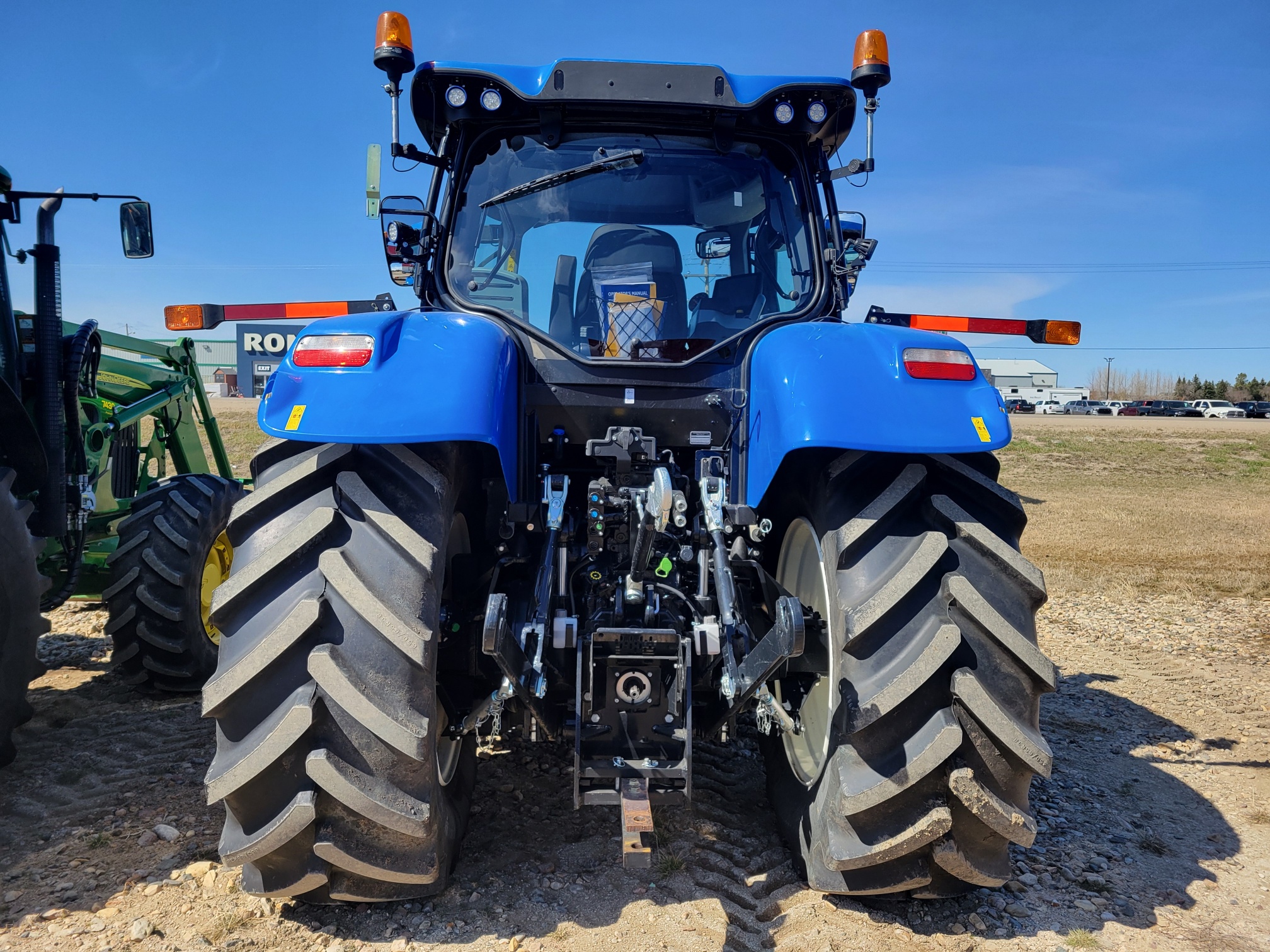 2022 New Holland T7.210 T4B Tractor