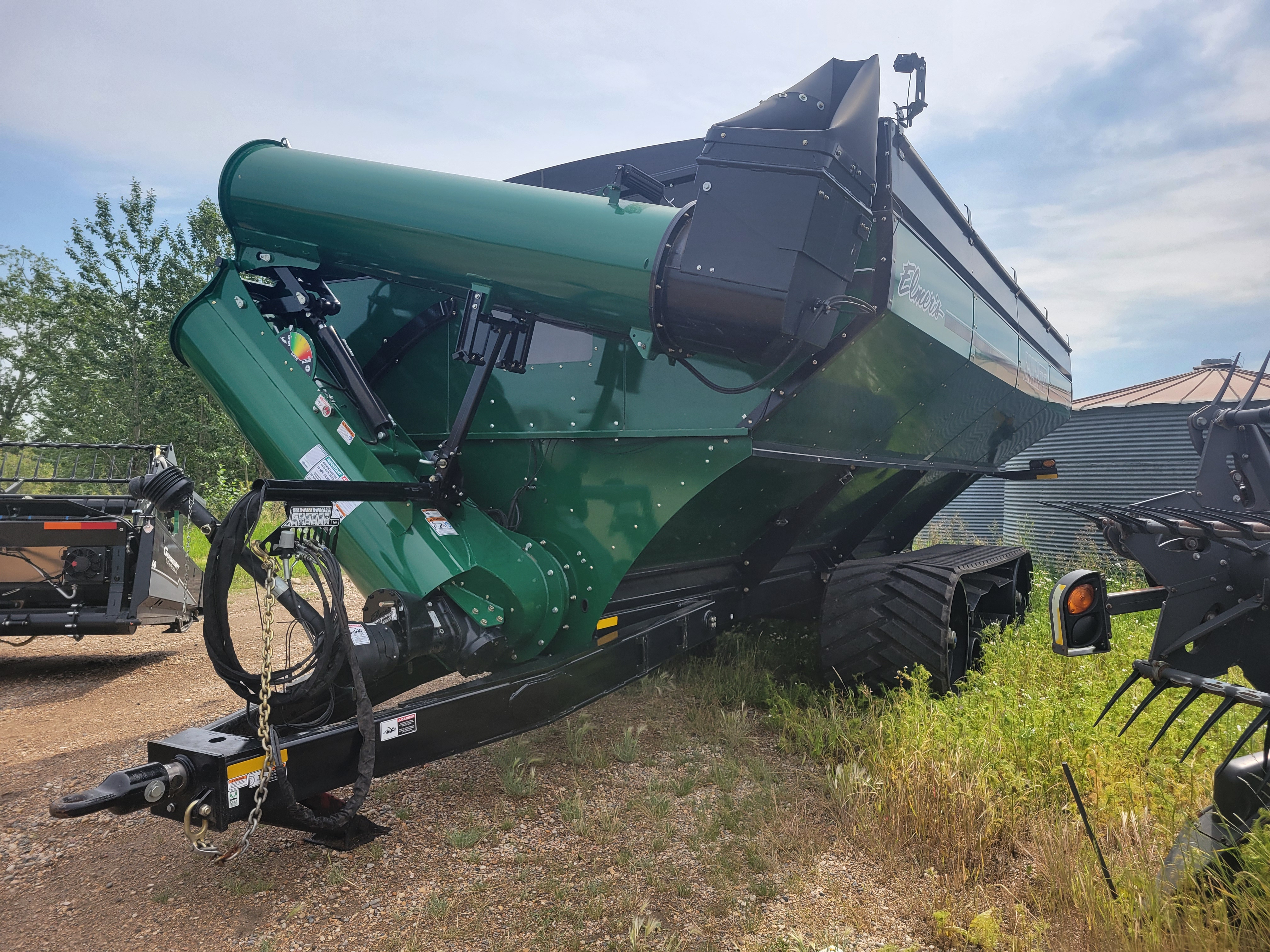 2023 Elmers 1700 Grain Cart