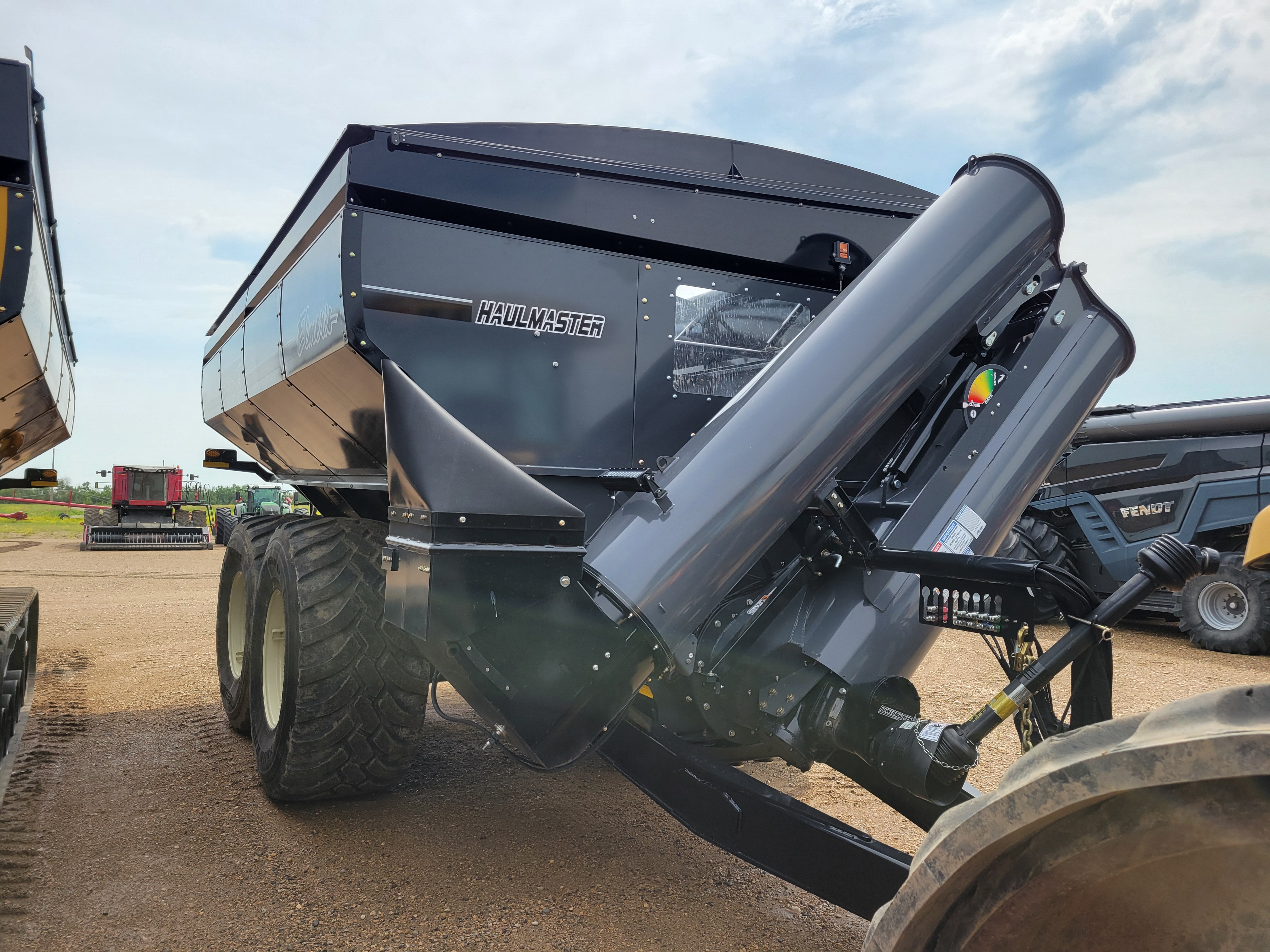 2024 Elmers 1500 Grain Cart