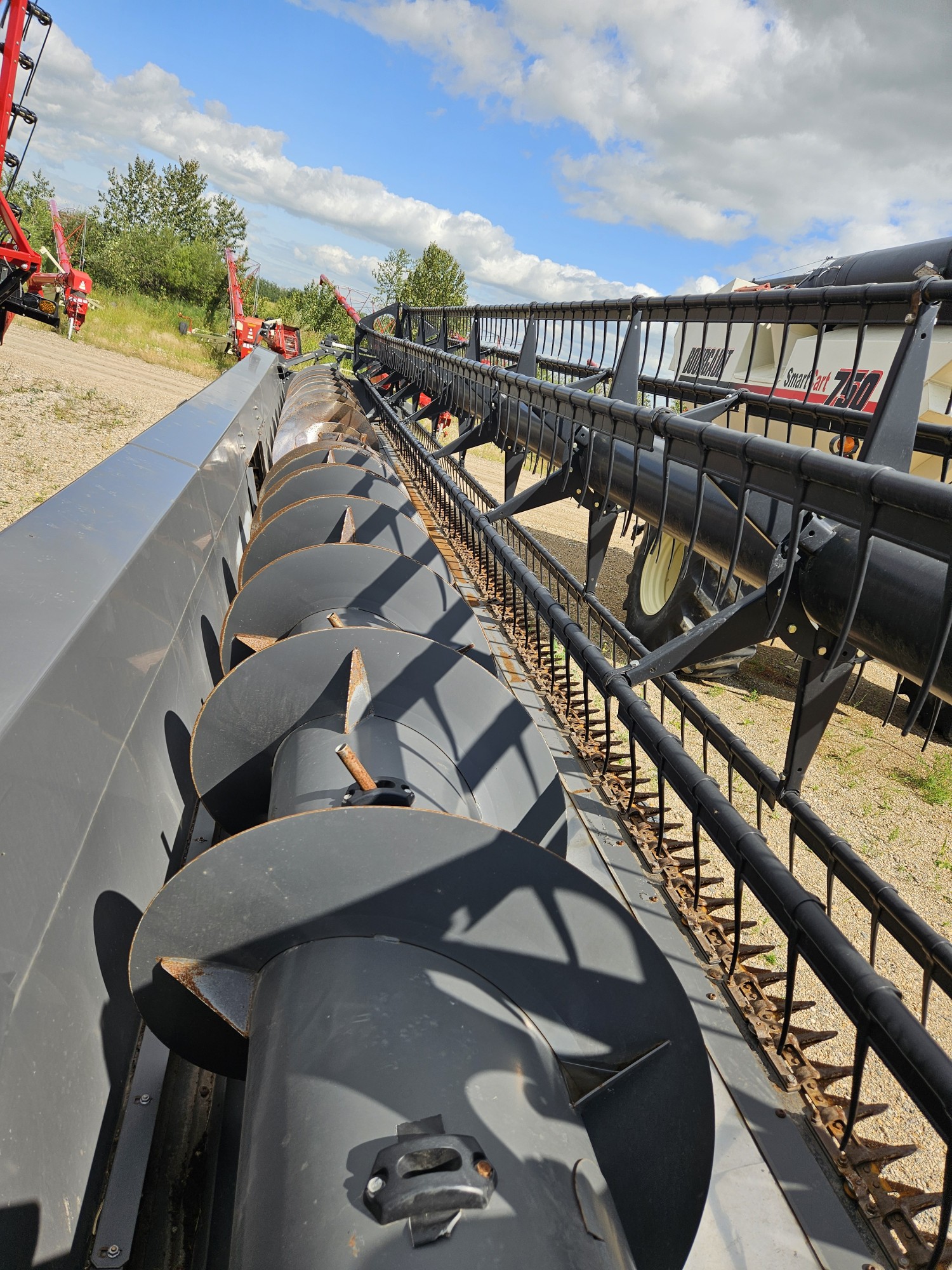 2014 Massey Ferguson 8200-35F Header Combine