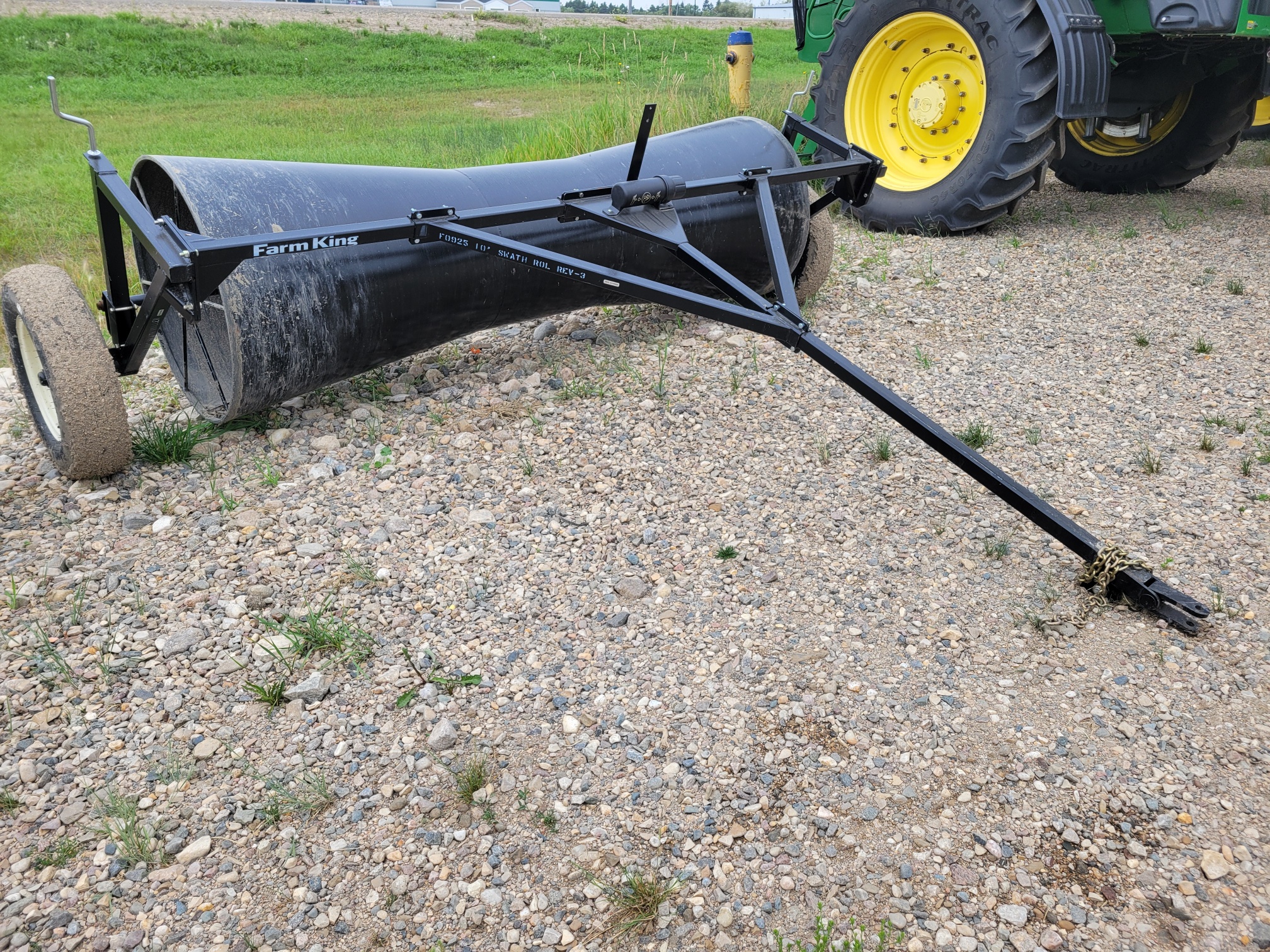 2023 Farm King C1000SR Swath Roller