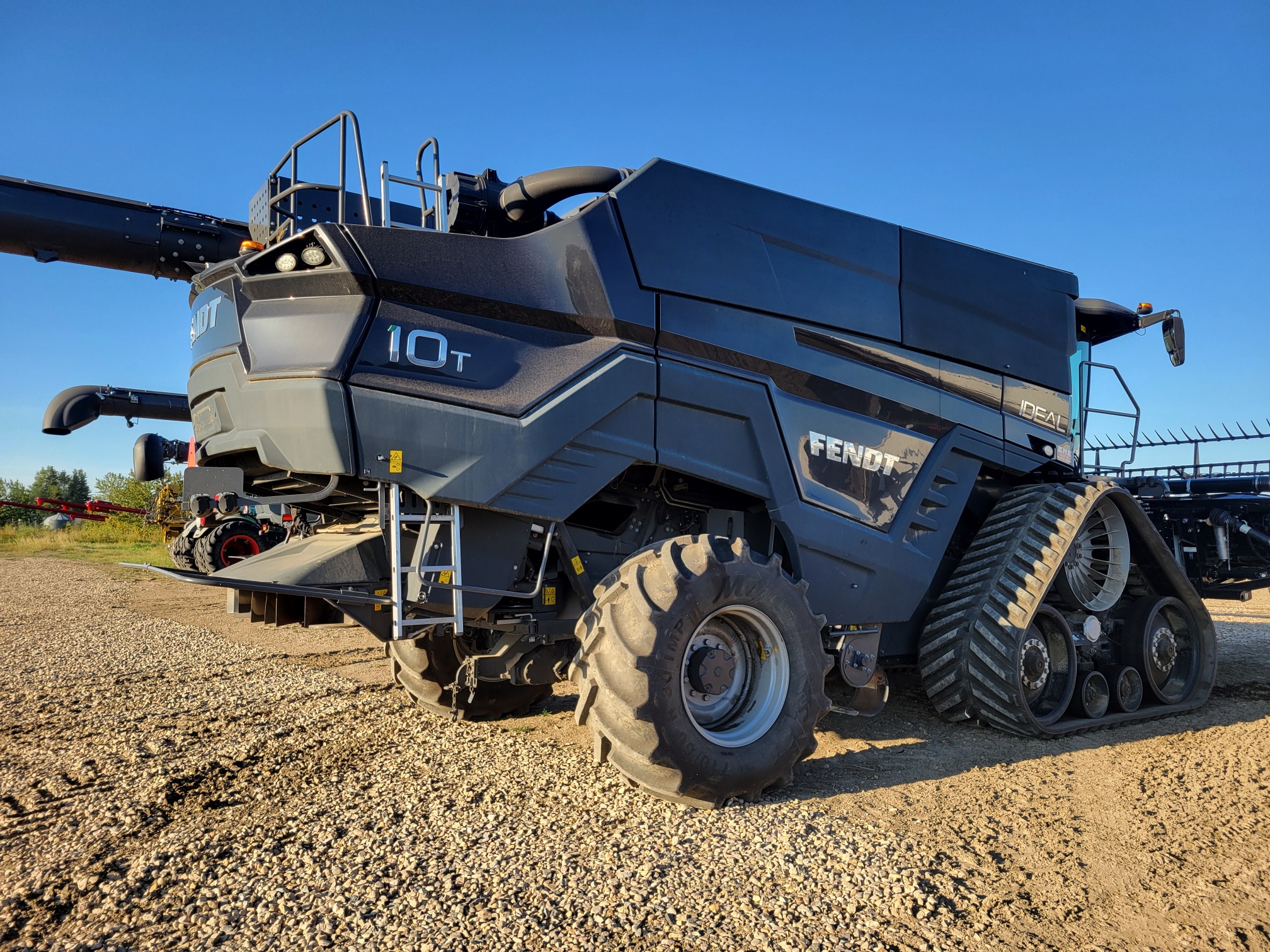 2022 Fendt FTC10 Combine