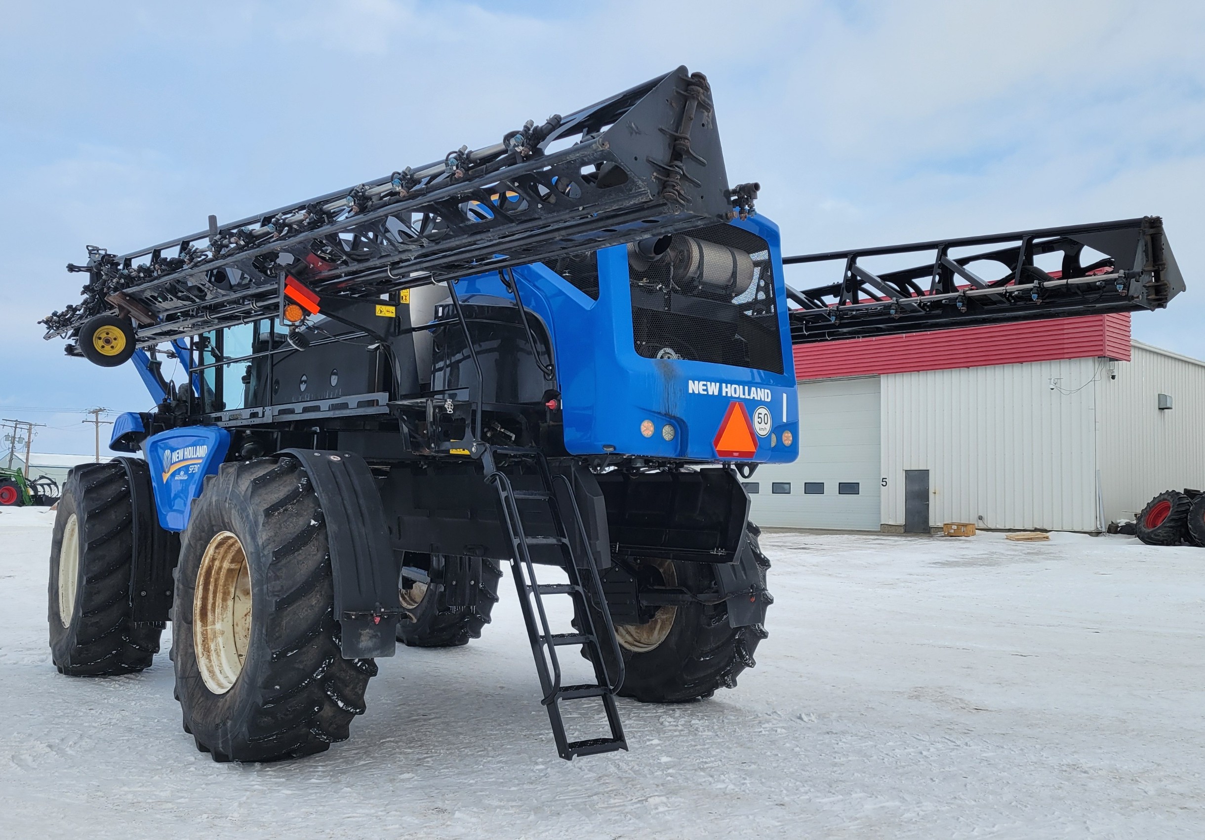 2018 New Holland SP.310F Sprayer/High Clearance