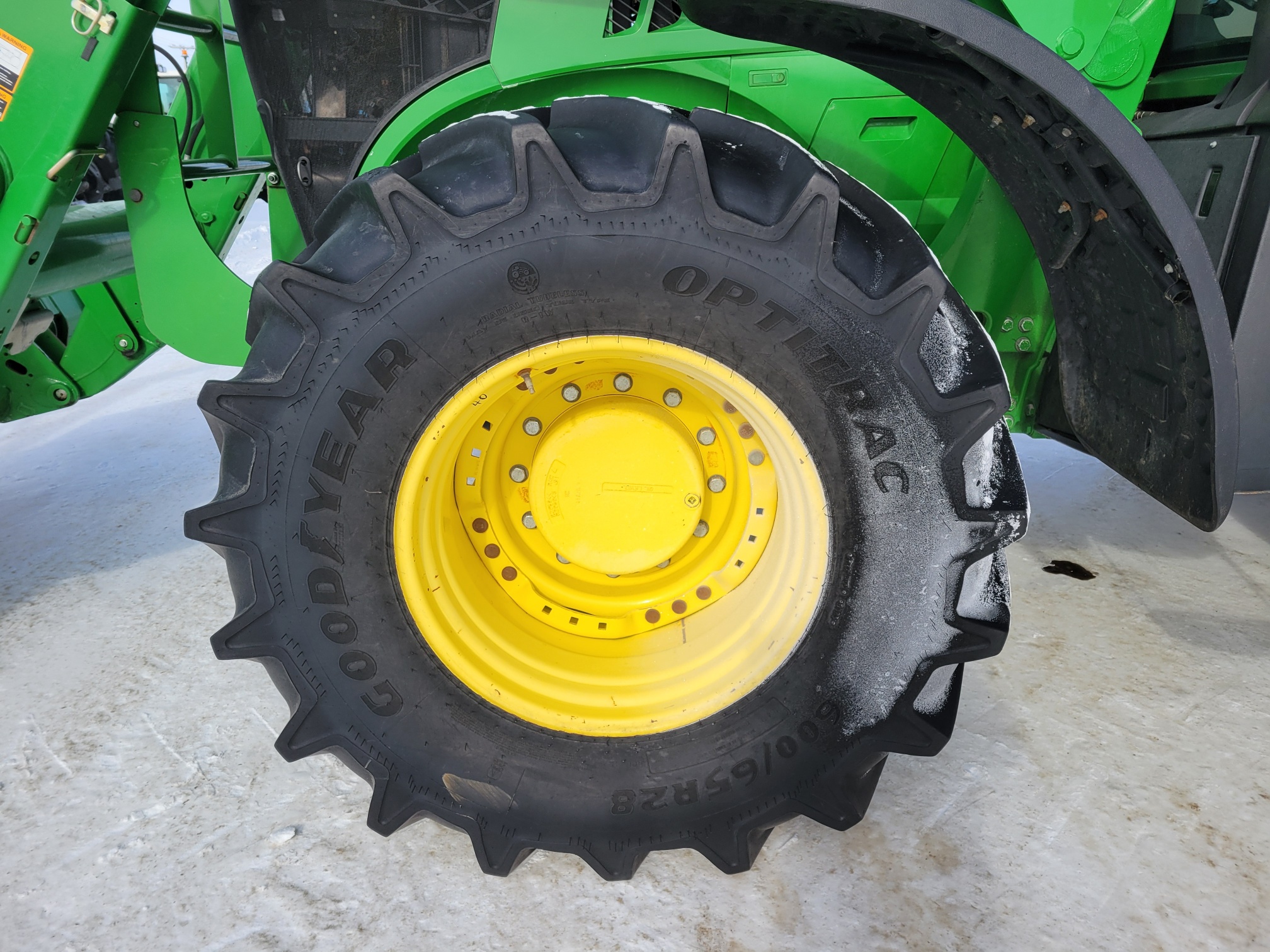 2012 John Deere 7200R Tractor