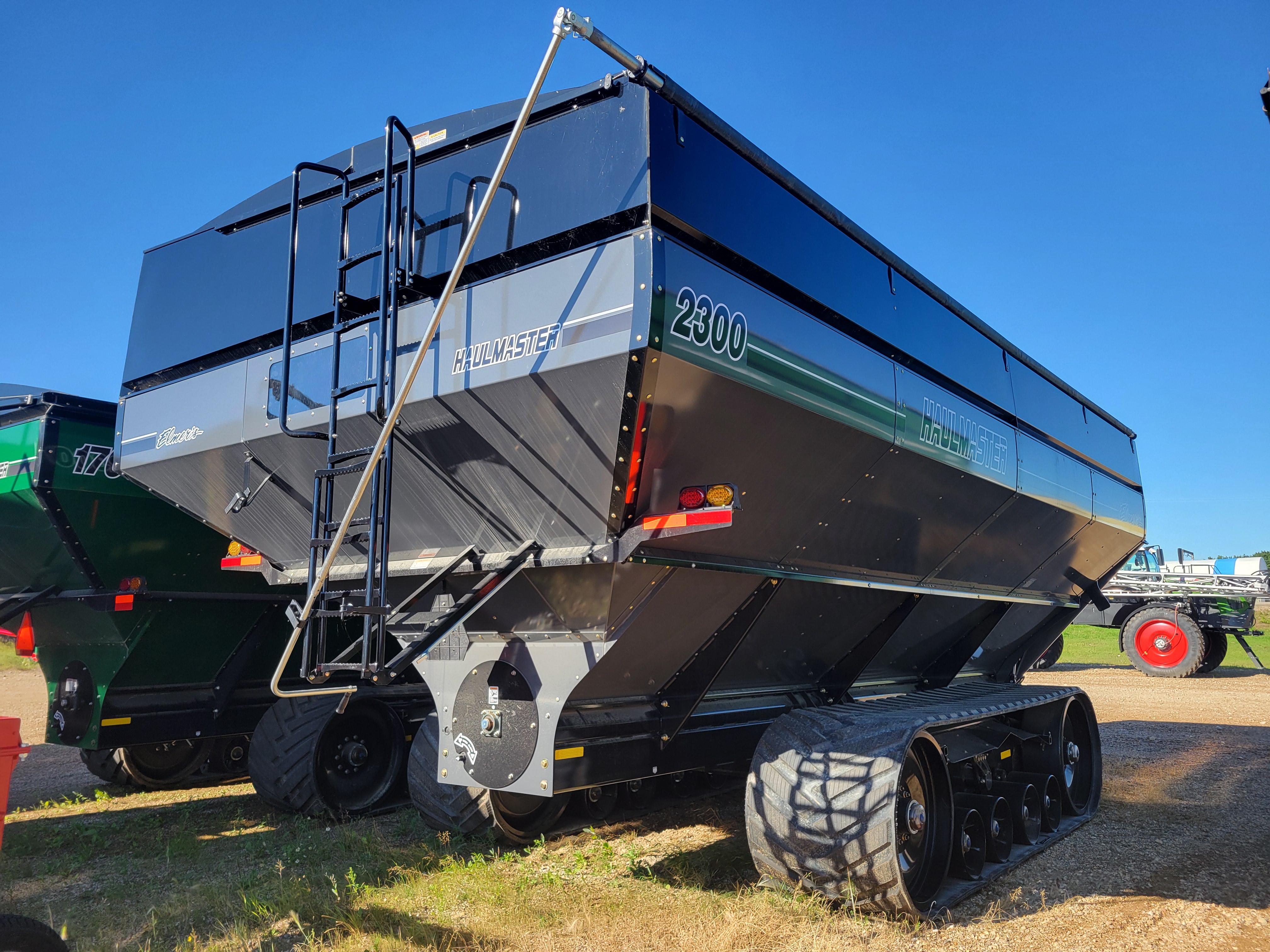 2024 Elmers Haulmaster 2300 Grain Cart