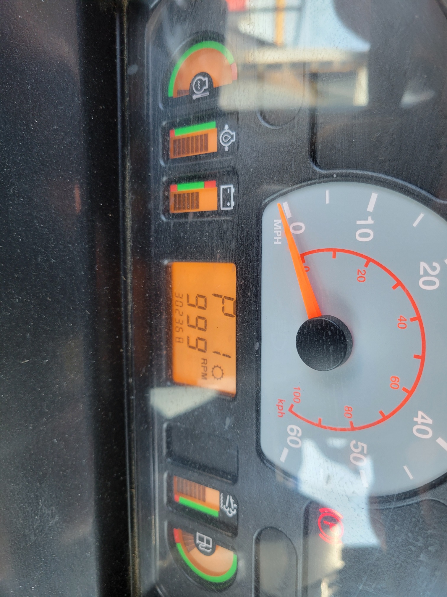 2014 RoGator RG1100 Sprayer/High Clearance