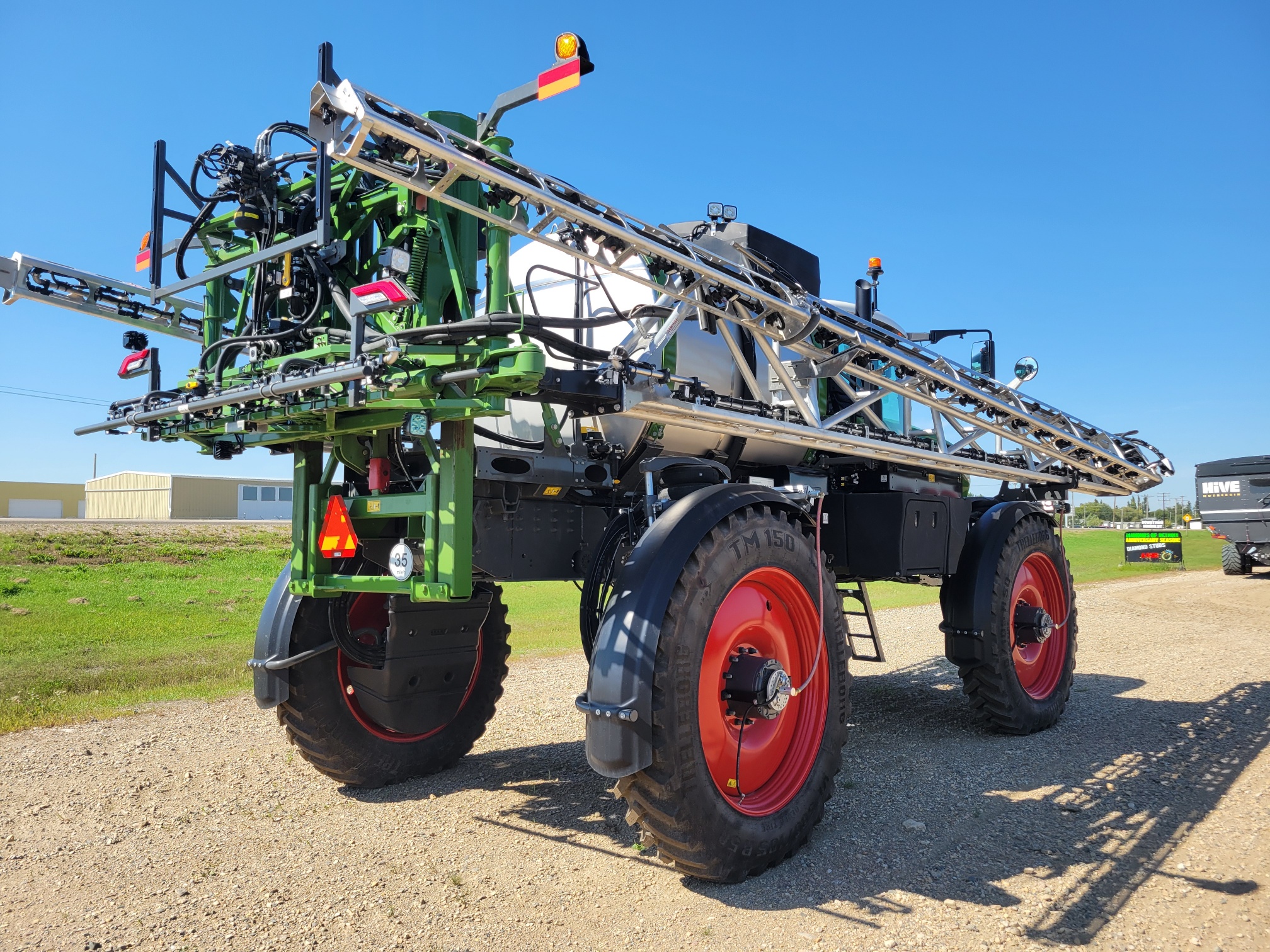 2025 Fendt RG937 Sprayer/High Clearance
