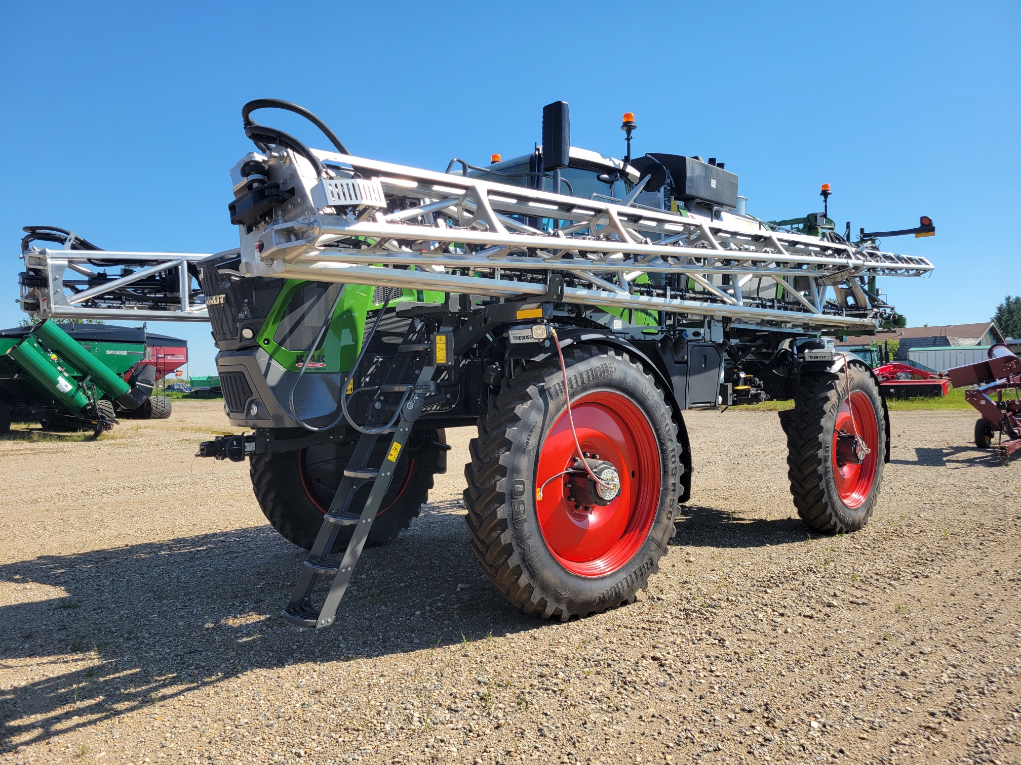 2025 Fendt RG937 Sprayer/High Clearance