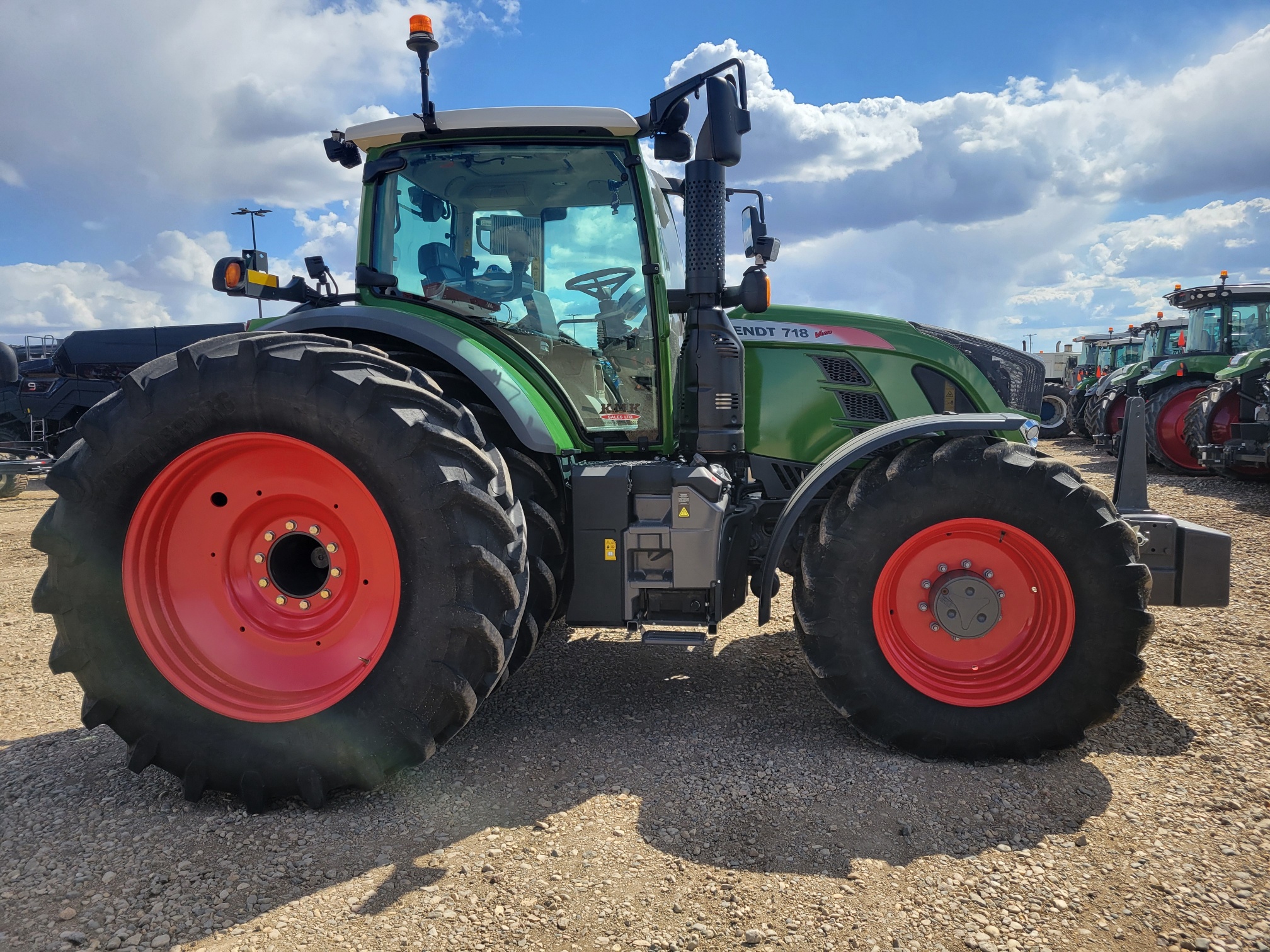 2020 Fendt 718S4 Tractor