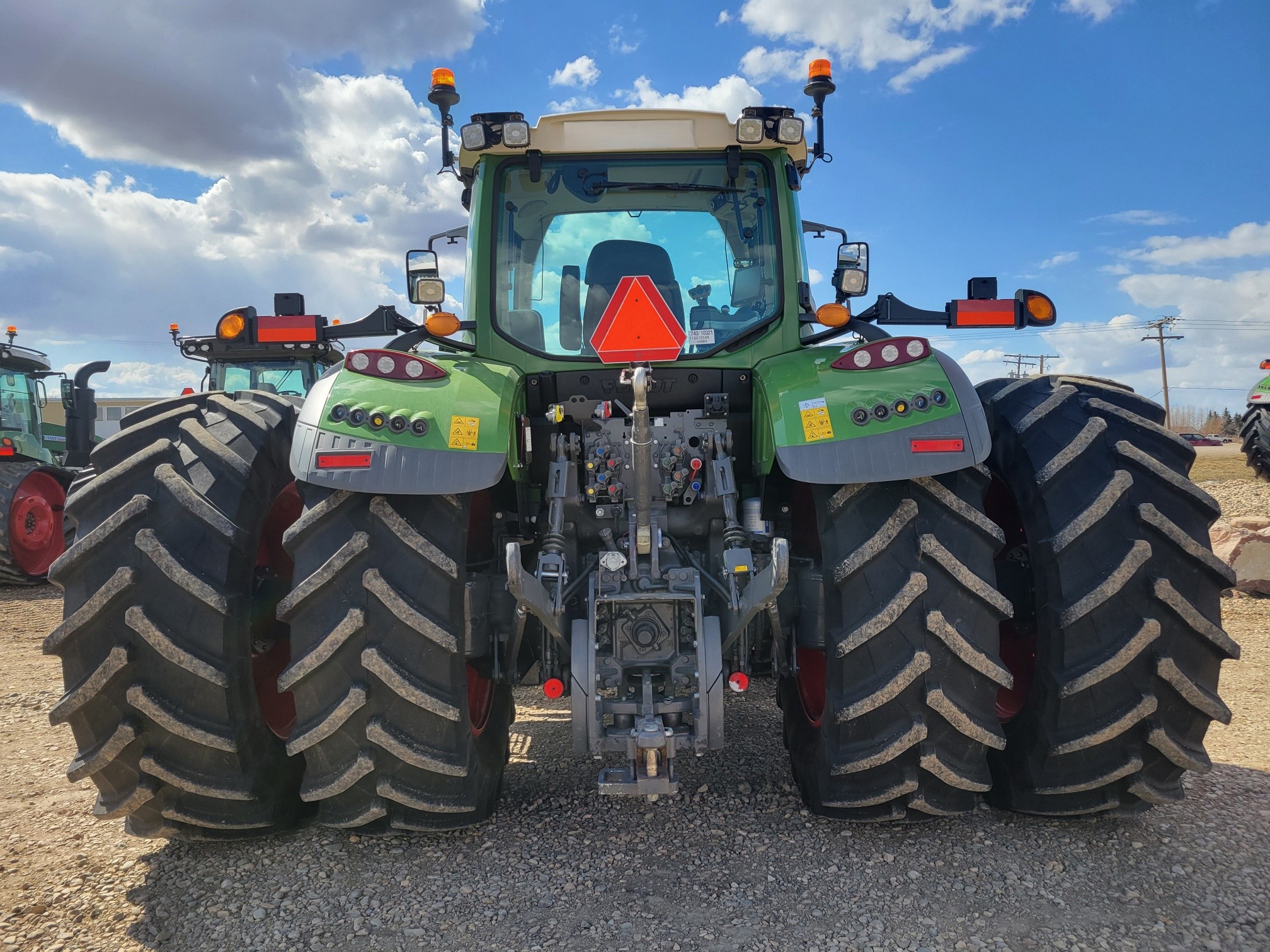 2020 Fendt 718S4 Tractor