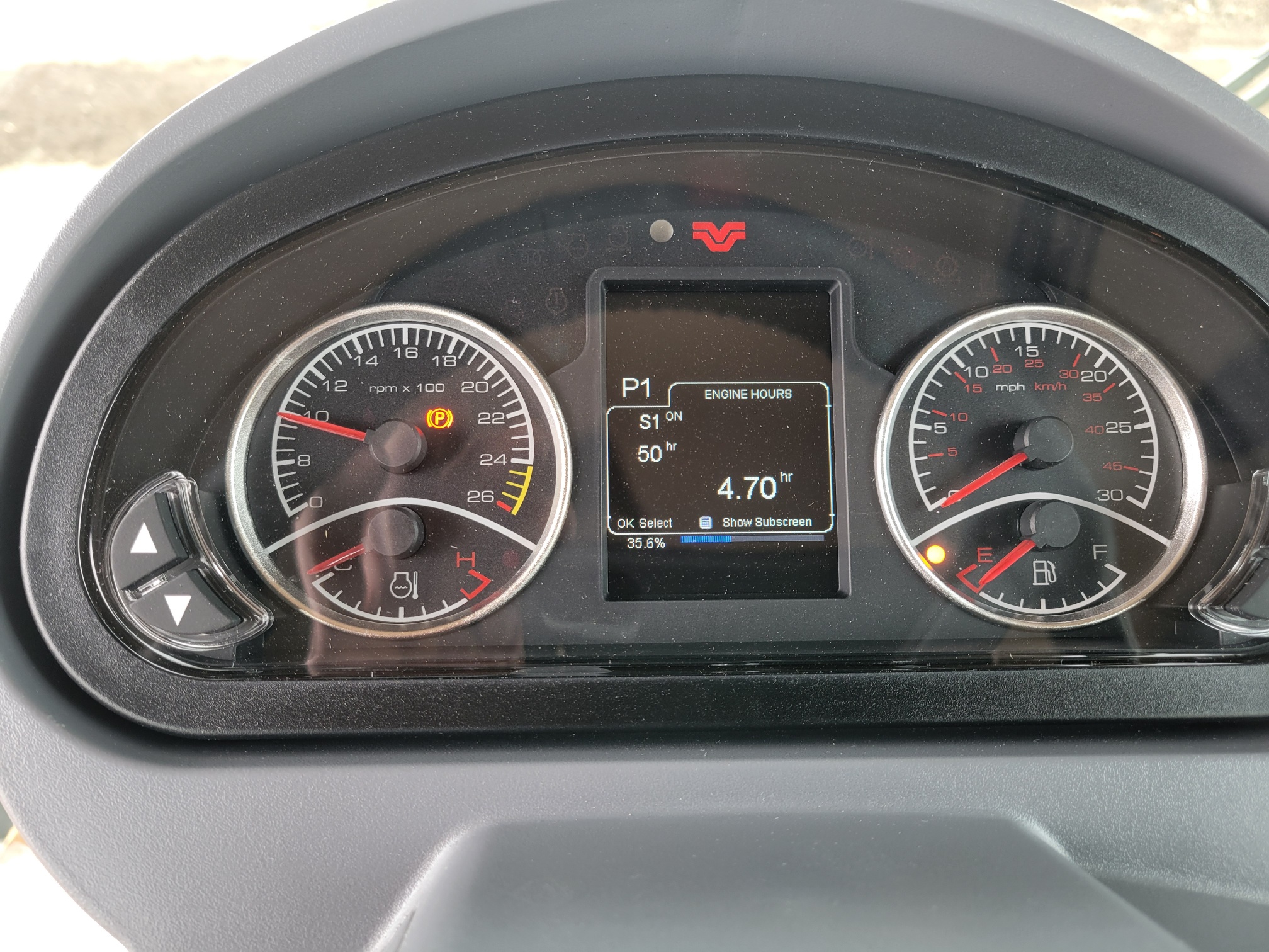 2025 Versatile 460 Tractor