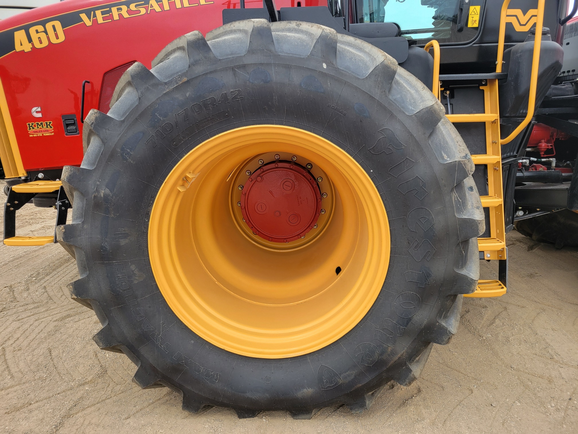 2025 Versatile 460 Tractor