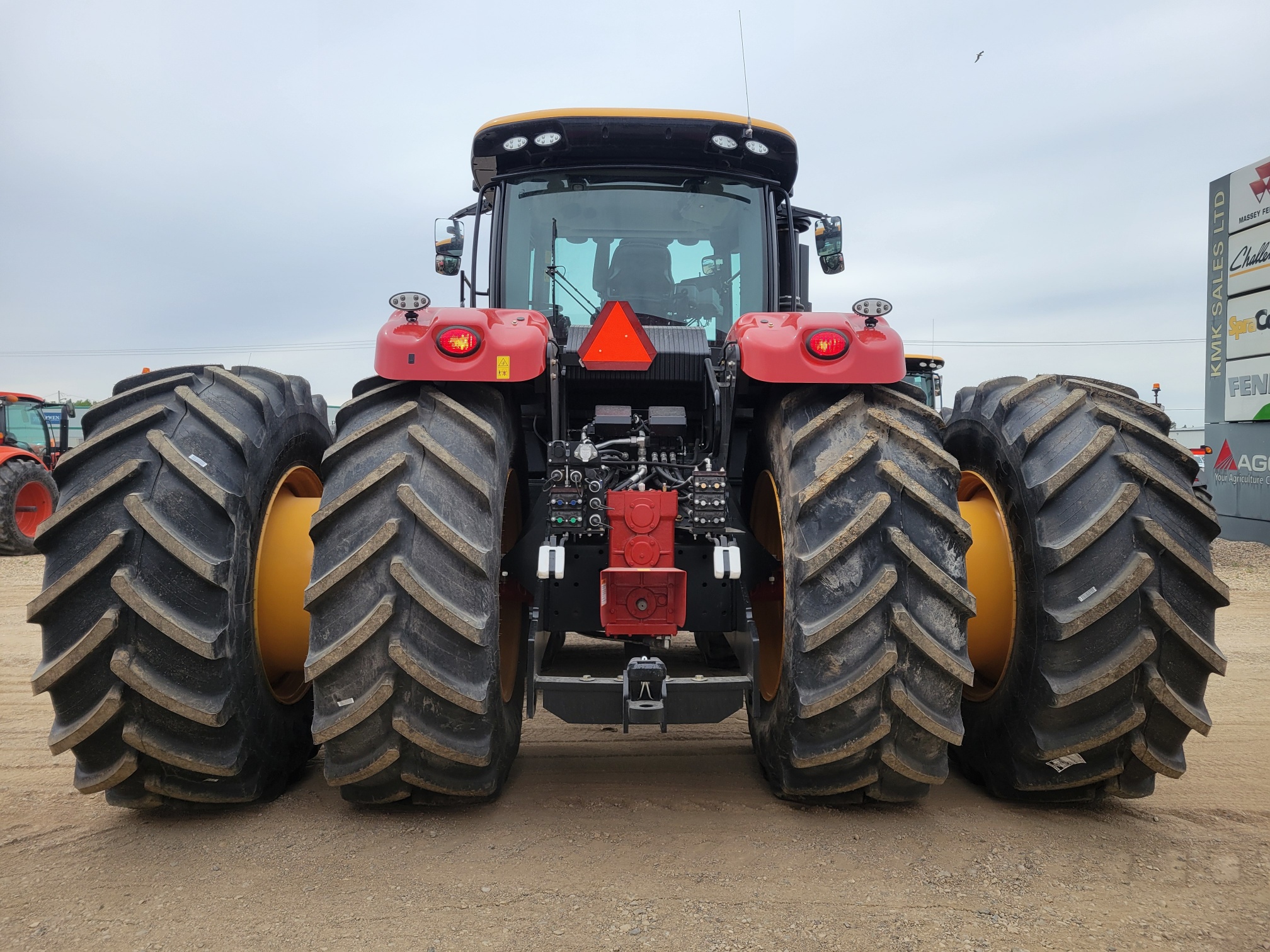 2025 Versatile 460 Tractor