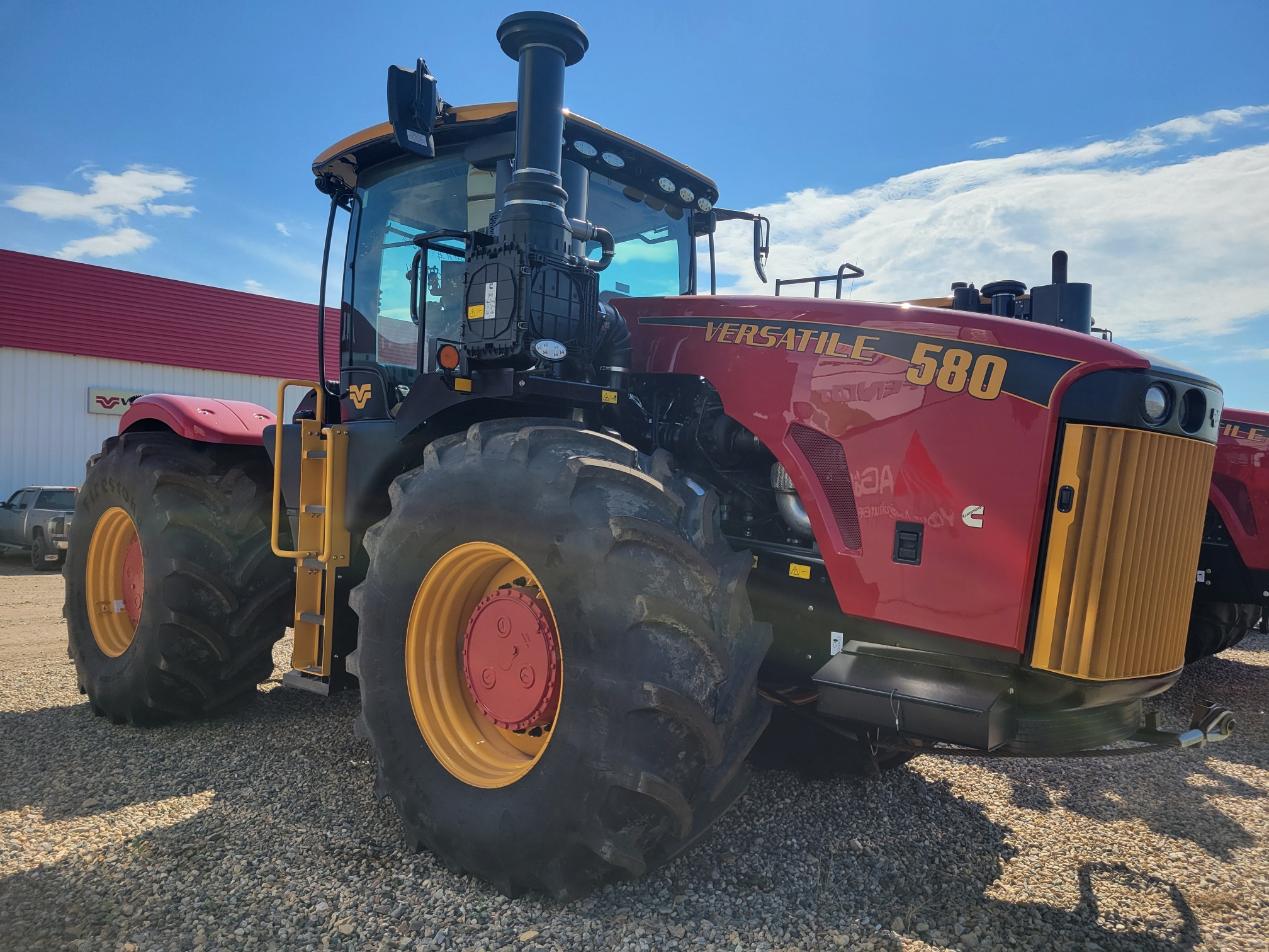 2025 Versatile 460 Tractor