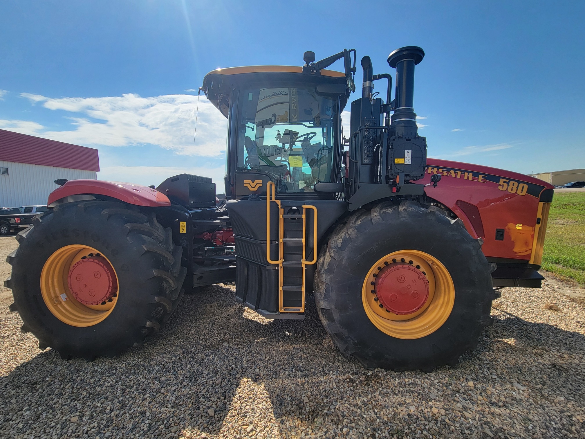 2025 Versatile 460 Tractor