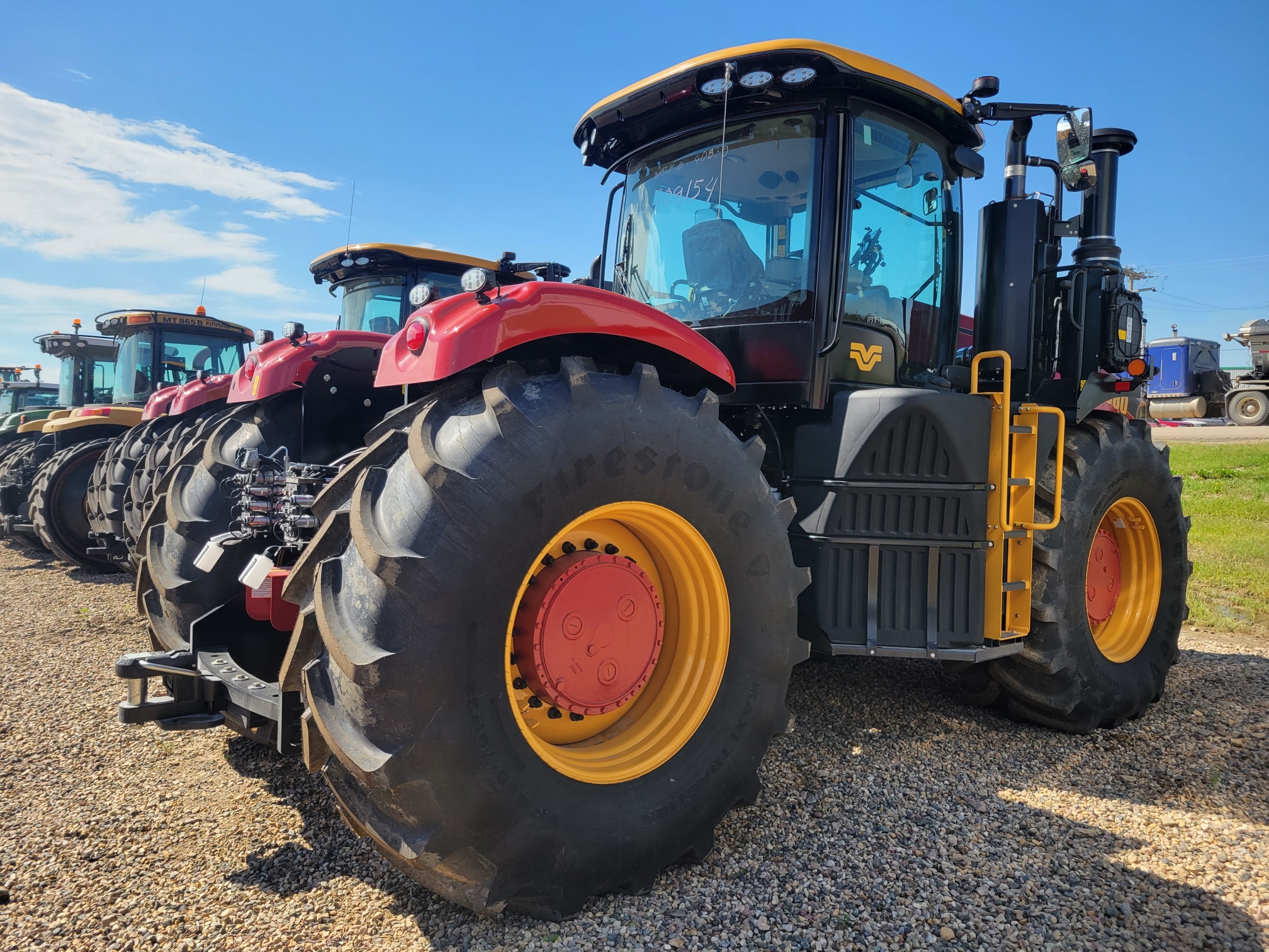 2025 Versatile 460 Tractor