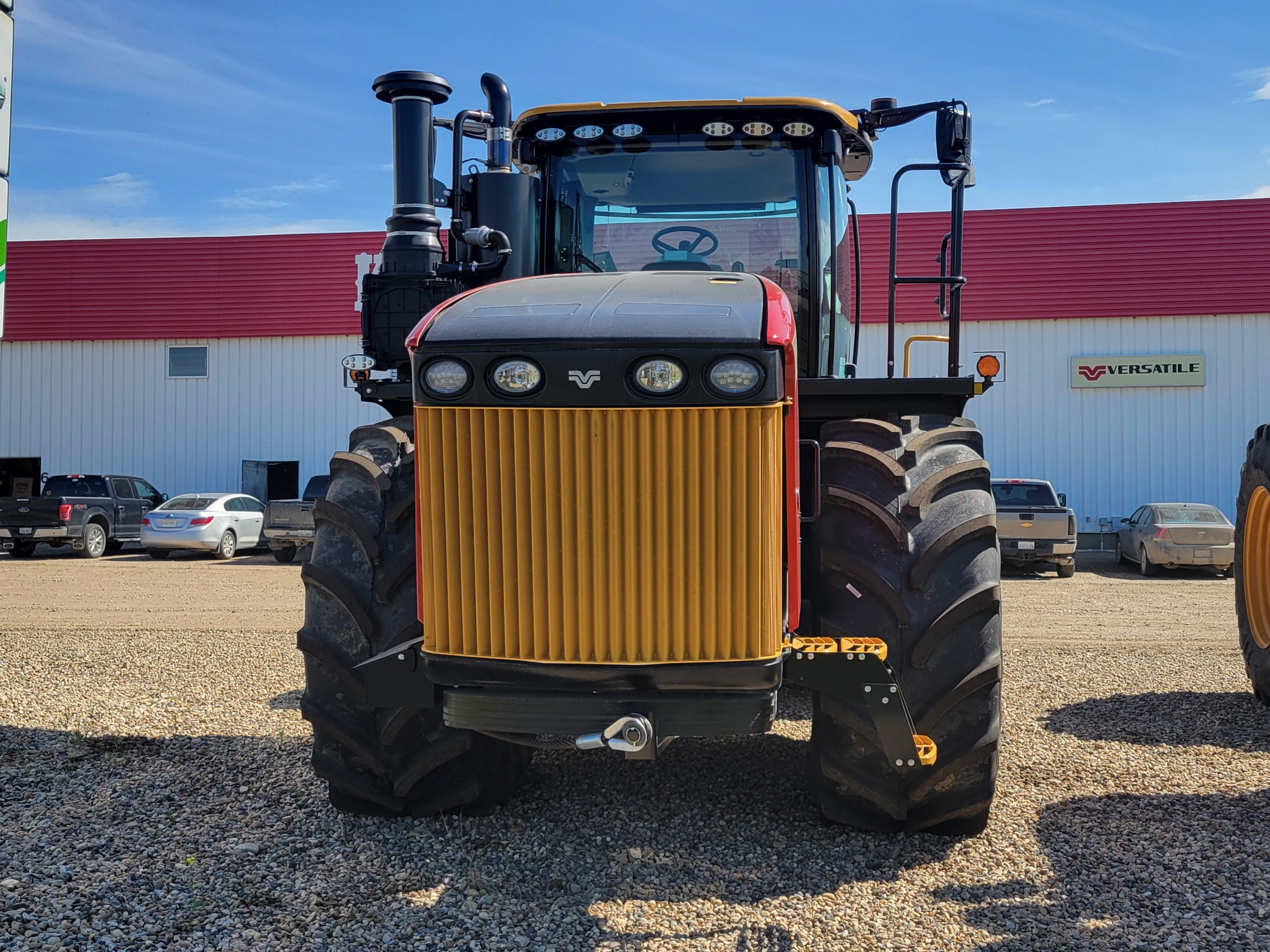 2025 Versatile 460 Tractor