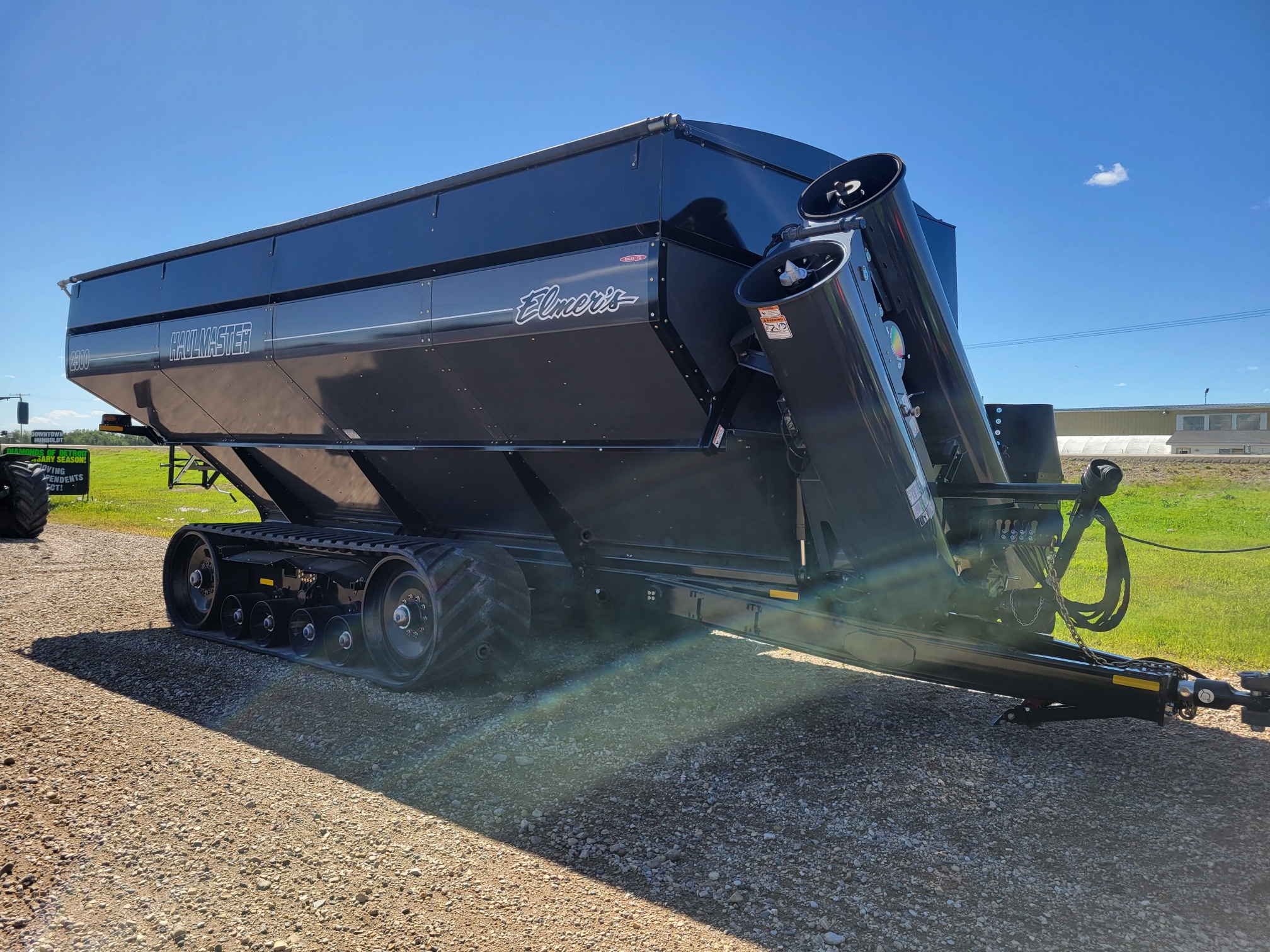 2025 Elmers Haulmaster 2300 Grain Cart