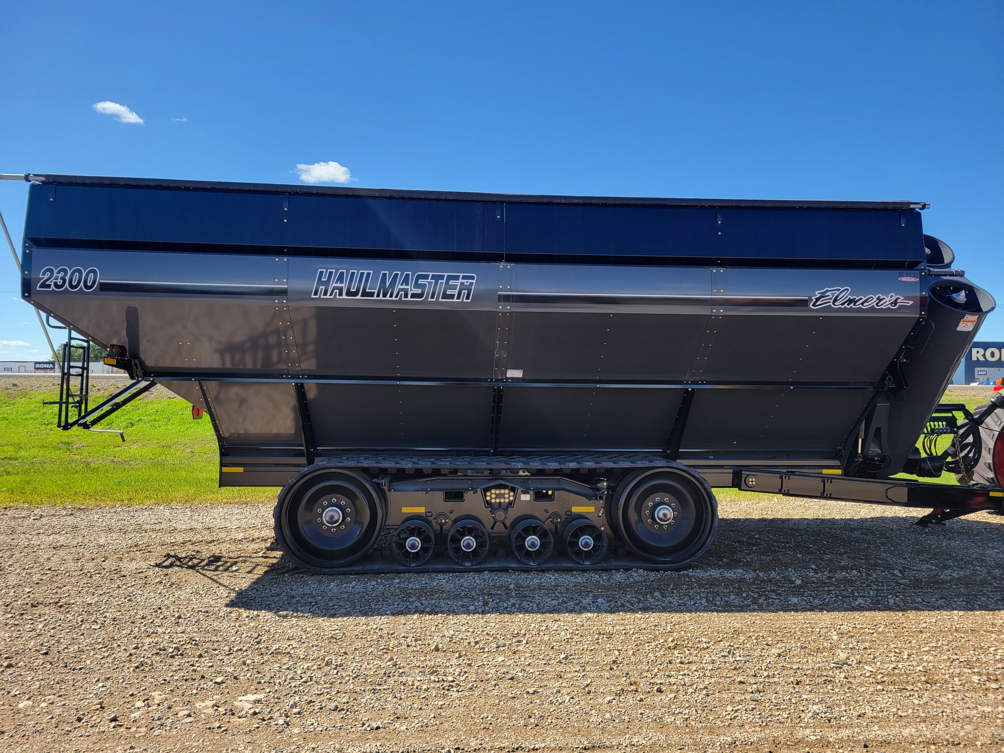 2025 Elmers Haulmaster 2300 Grain Cart
