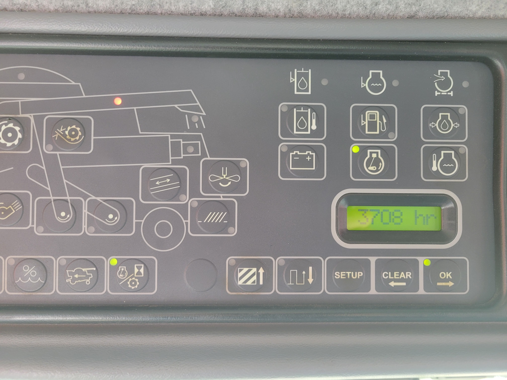 2005 Massey Ferguson 9790 Combine