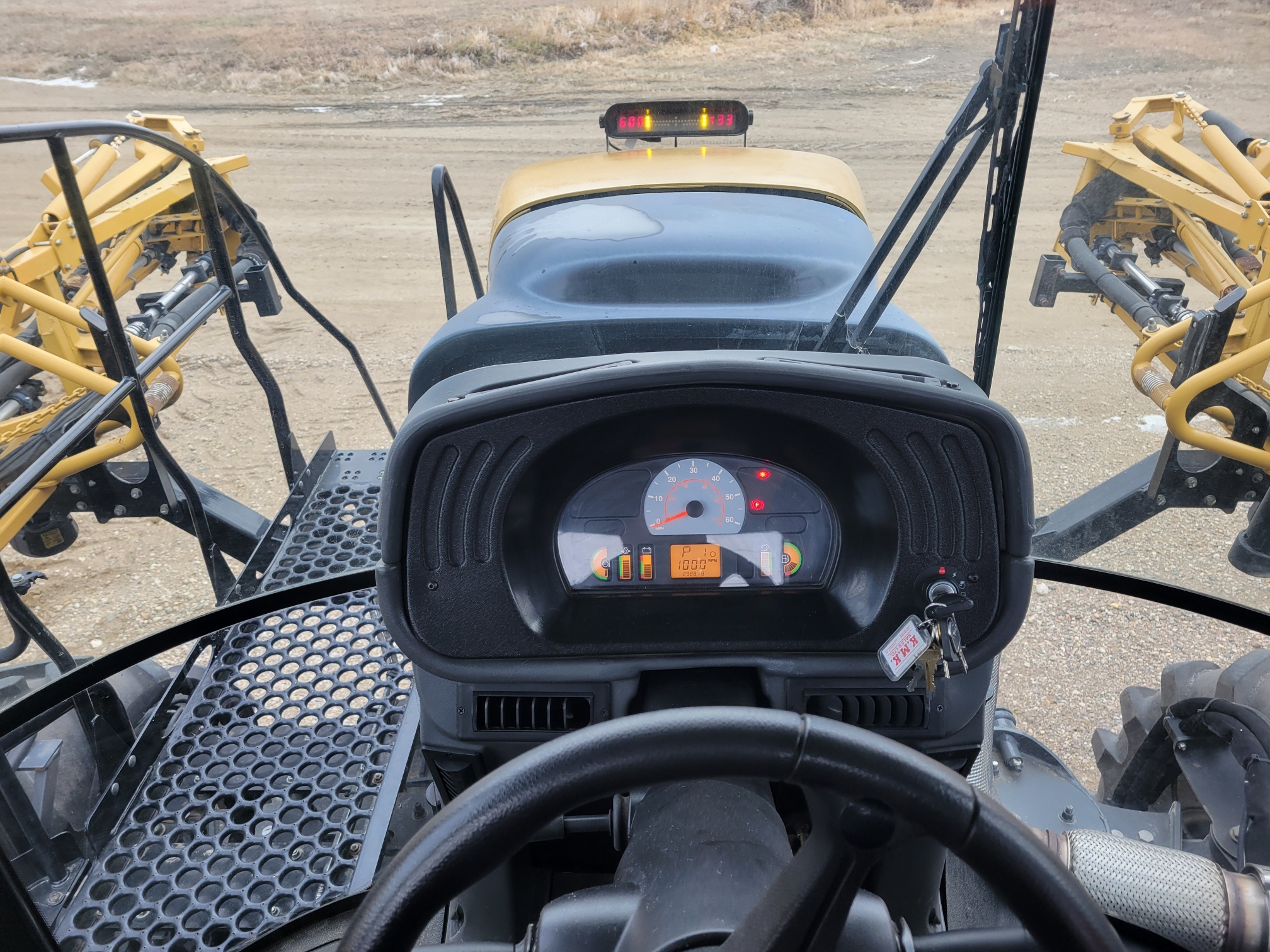 2012 RoGator RG900 Sprayer/High Clearance