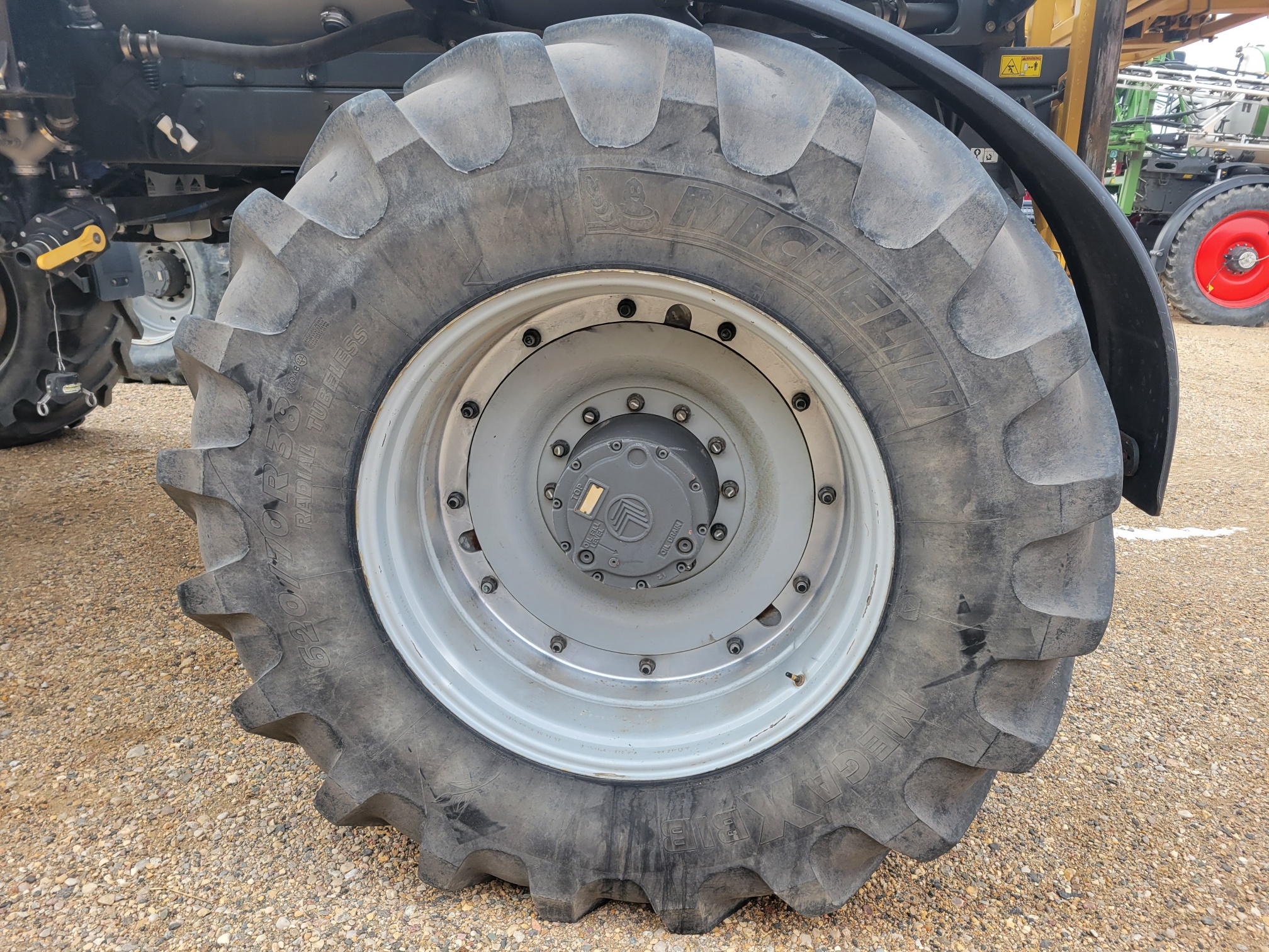 2012 RoGator RG900 Sprayer/High Clearance