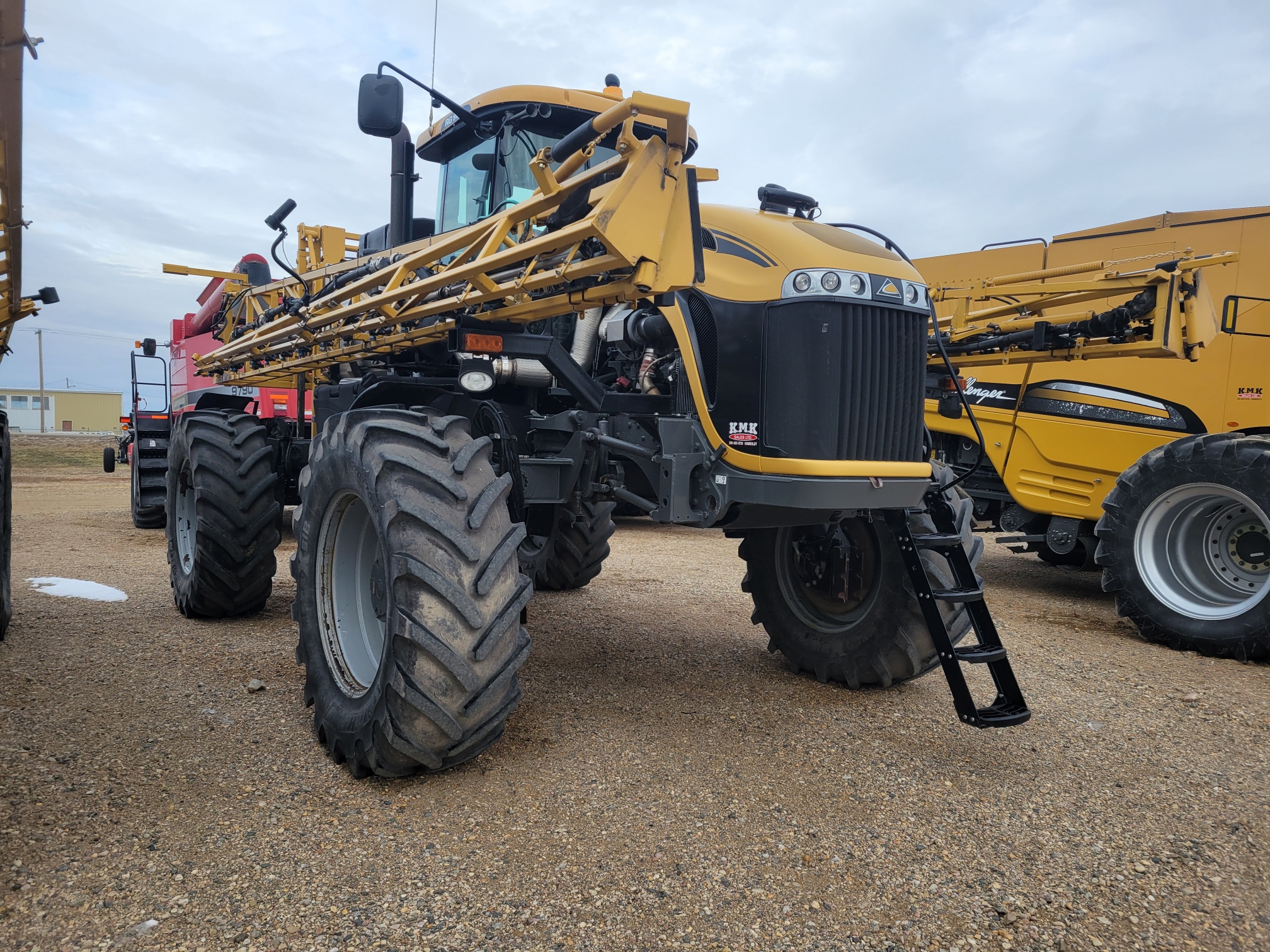 2012 RoGator RG900 Sprayer/High Clearance