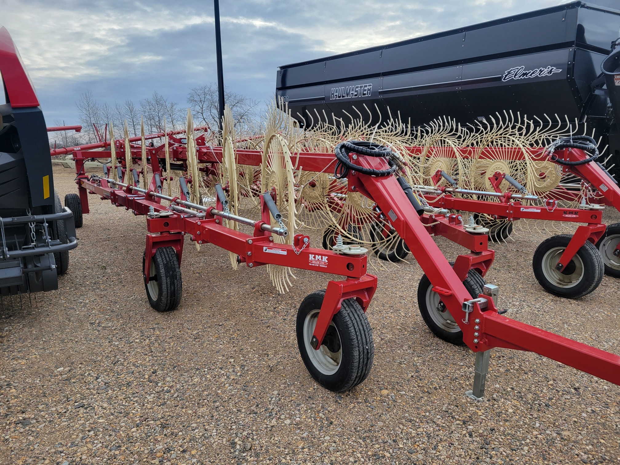 2025 Farm King RE14 Rake/Hay
