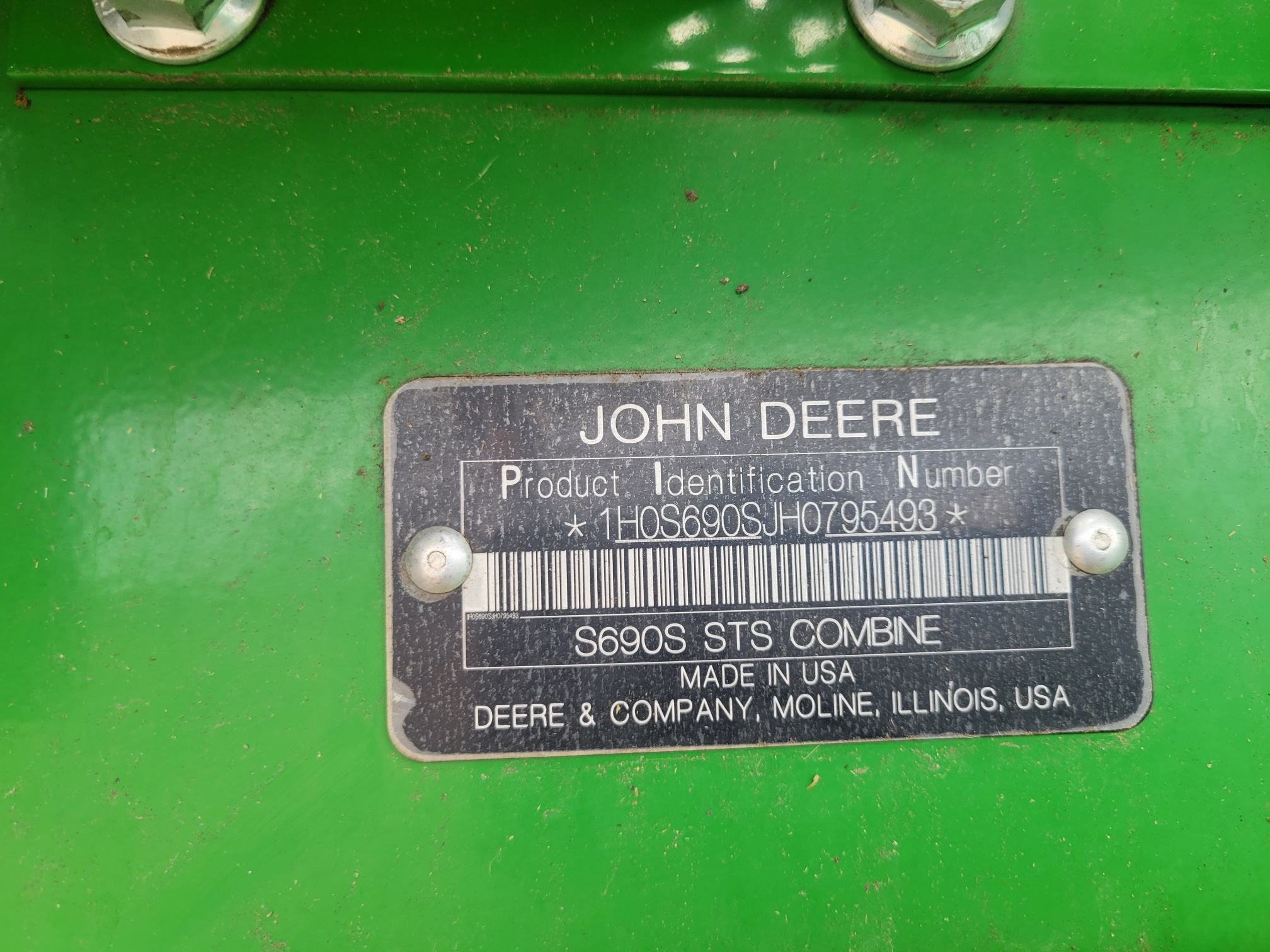 2017 John Deere S690 Combine