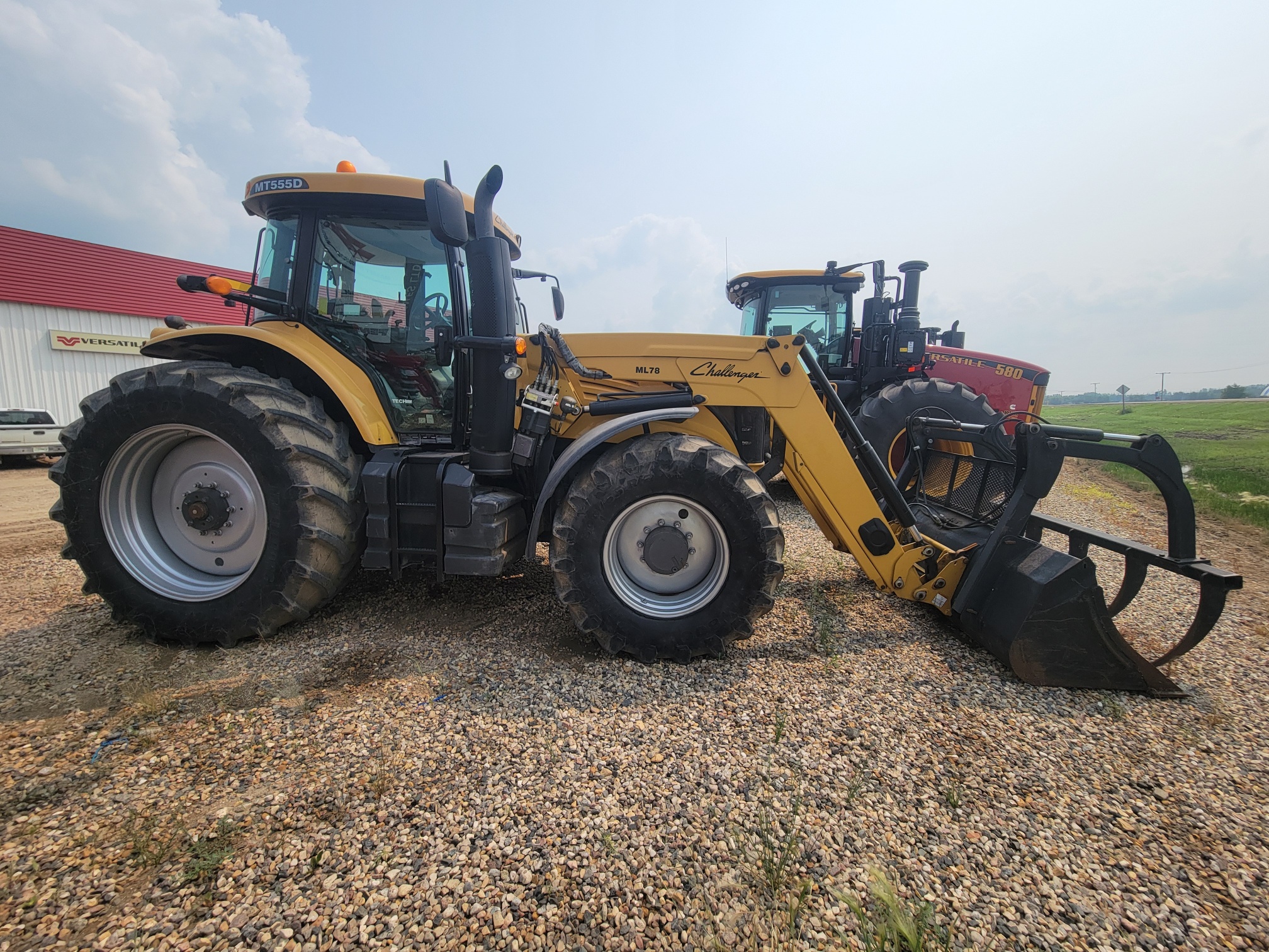 2014 Challenger MT555D Deluxe Tractor