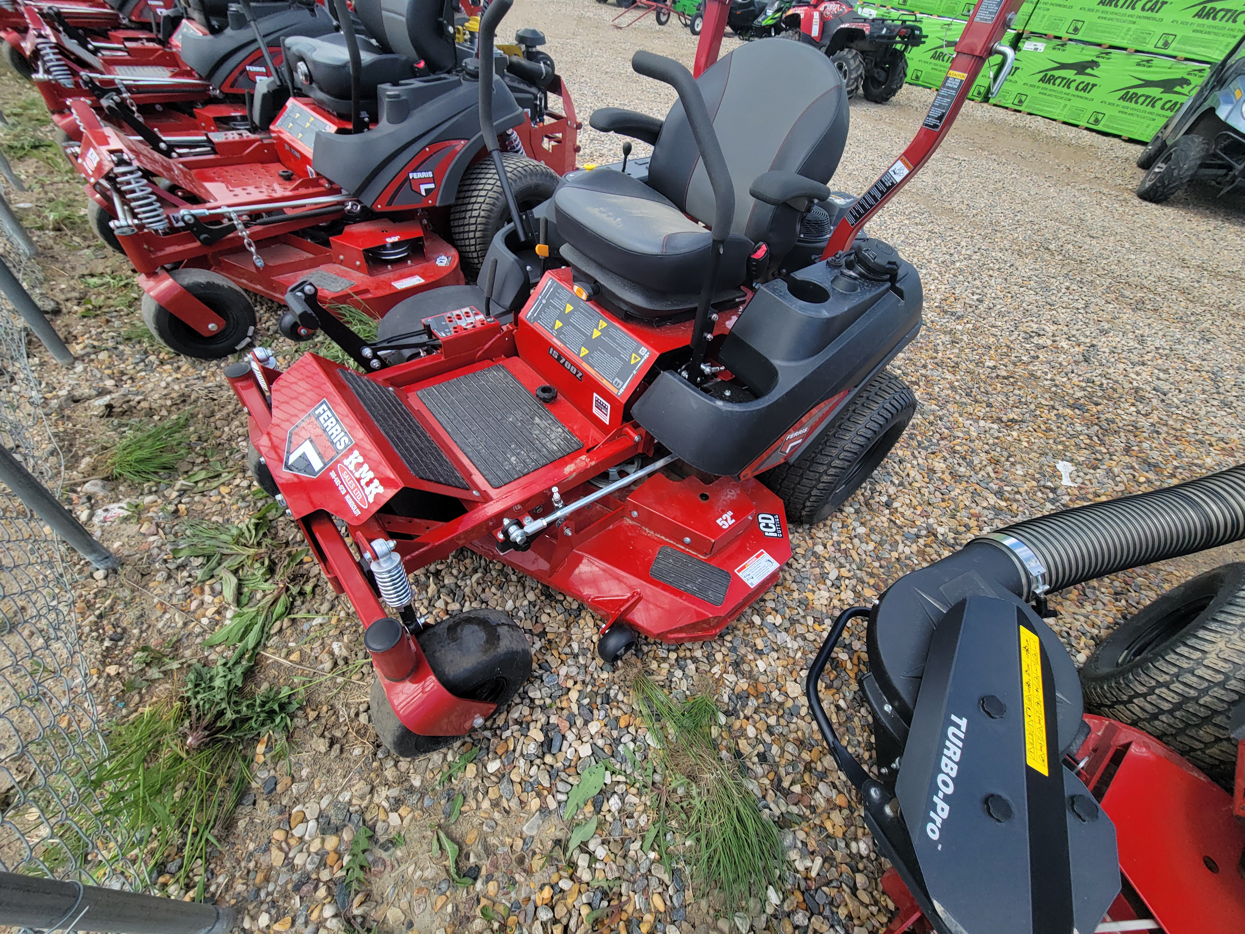 2024 Ferris IS700Z27 B52 Mower/Zero Turn