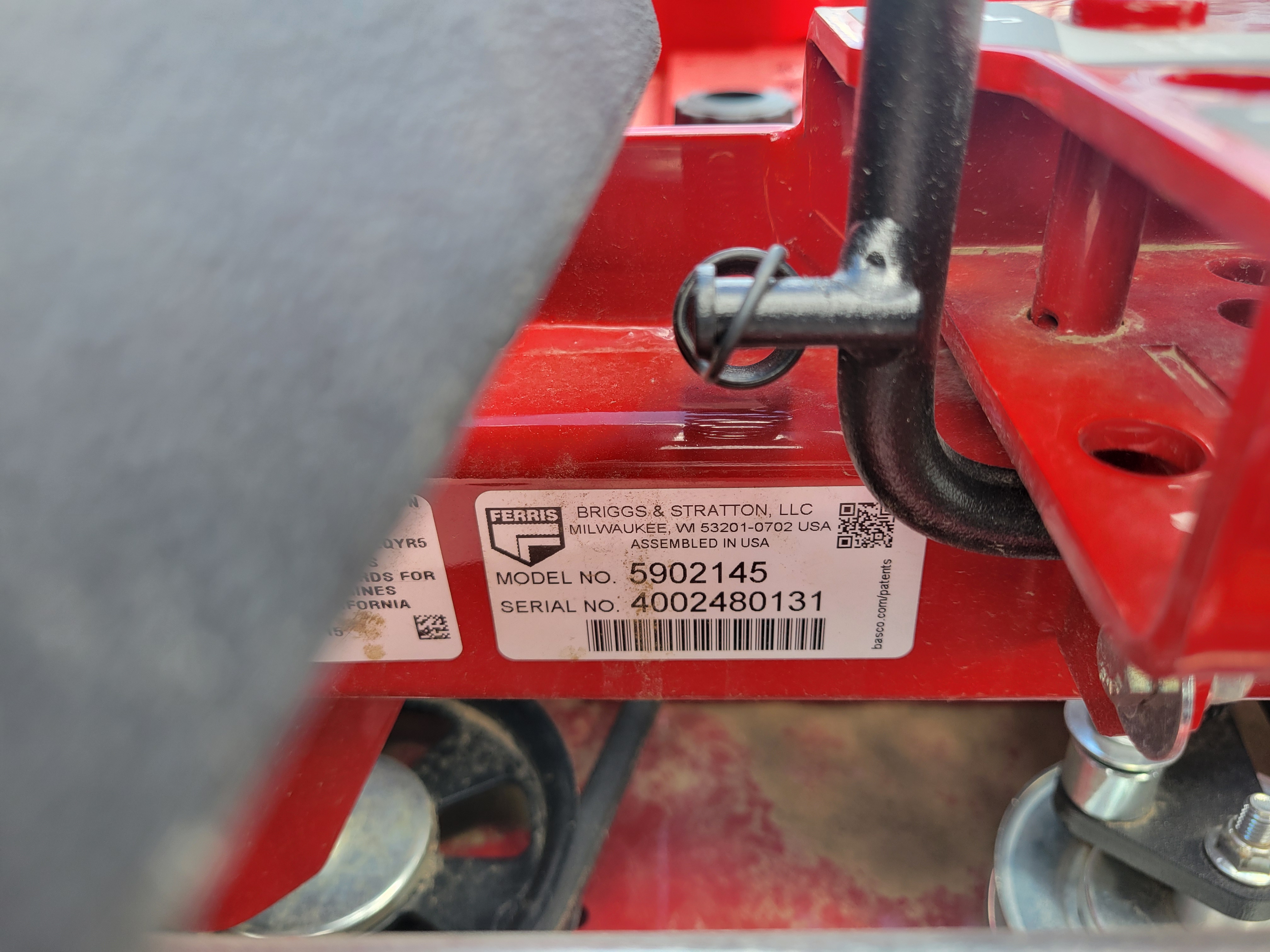 2025 Ferris ISX3300 40 Mower/Zero Turn