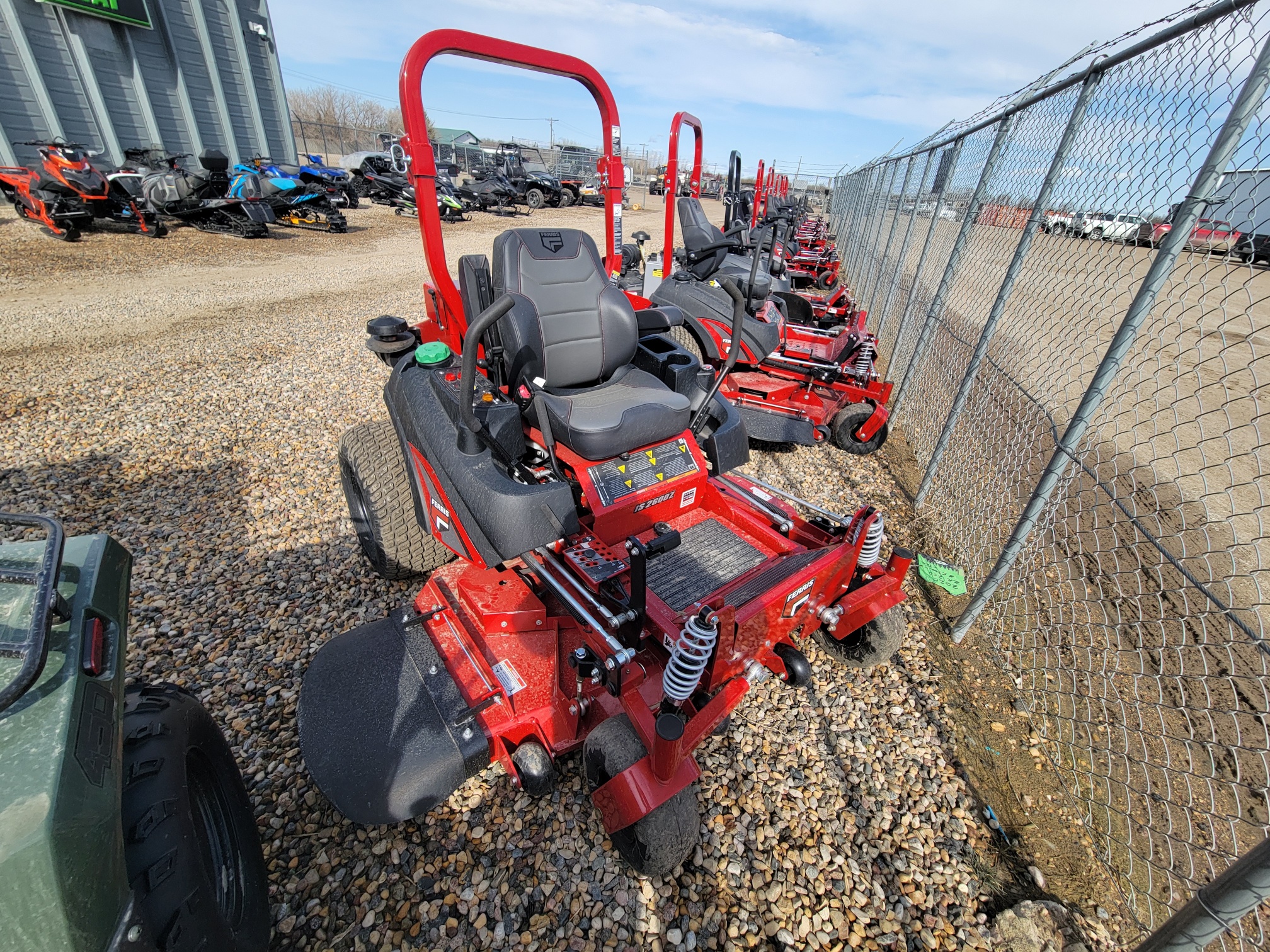 2025 Ferris IS2600ZY24 Mower/Zero Turn