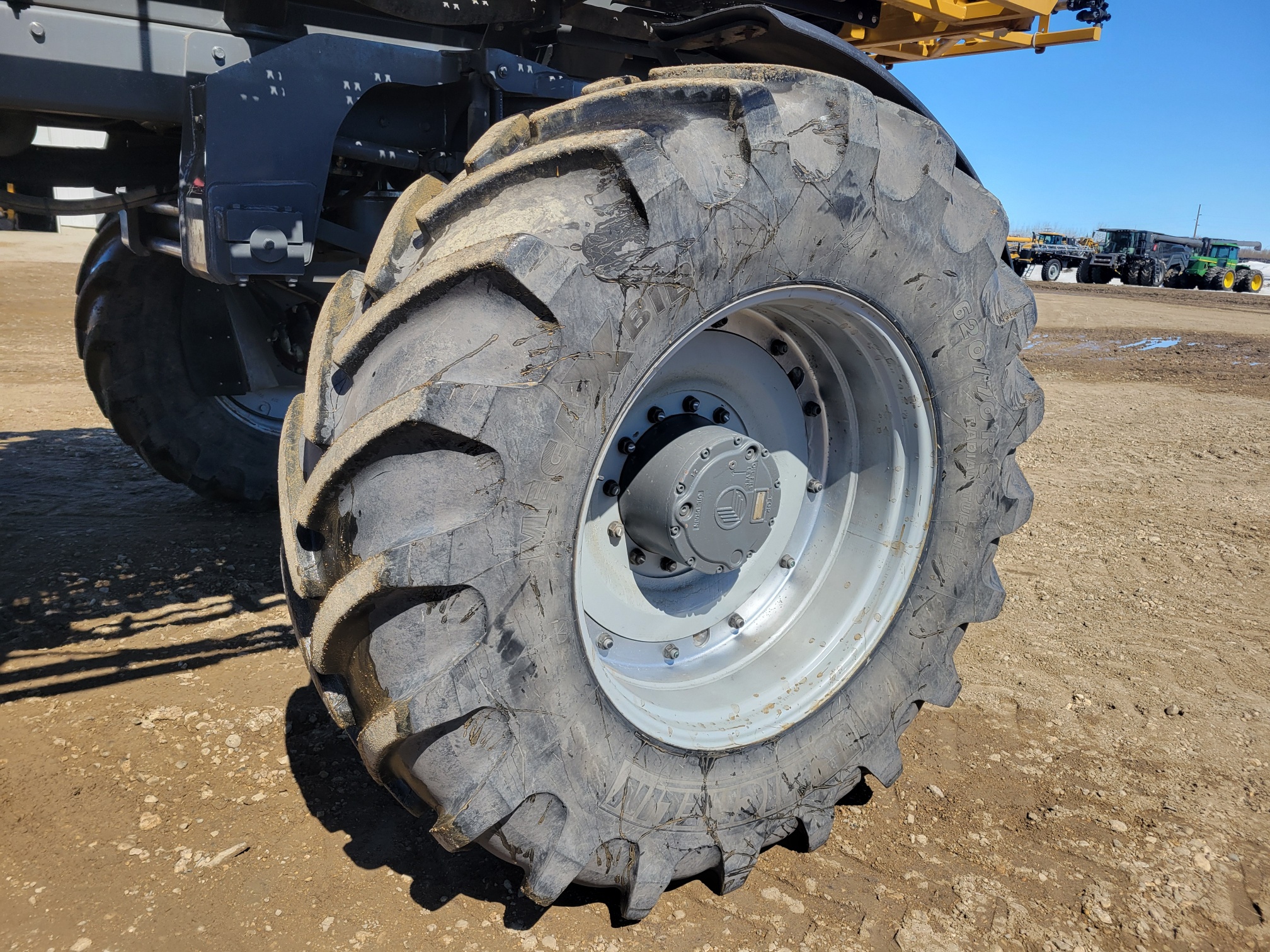 2012 RoGator RG900 Sprayer/High Clearance