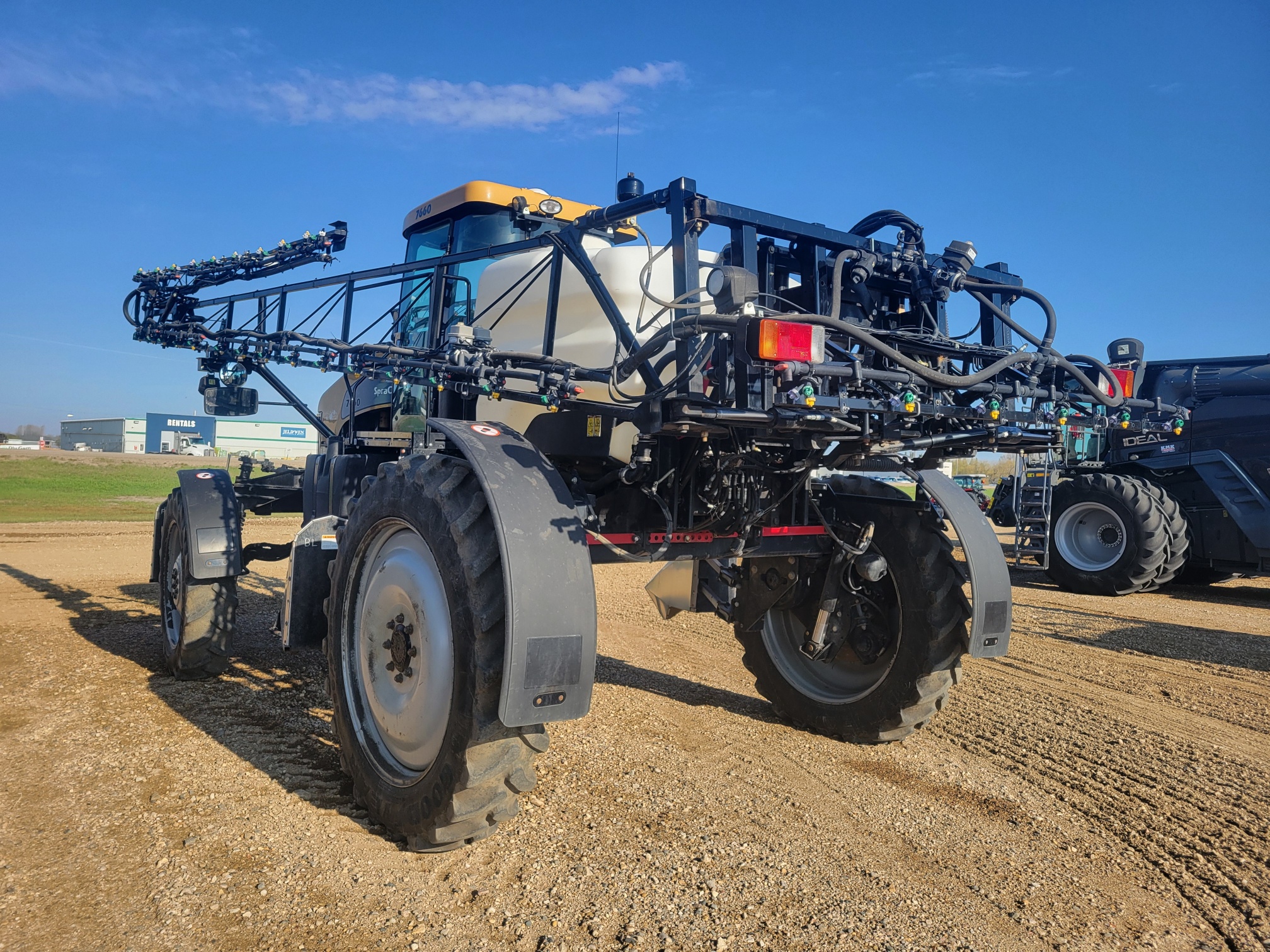 2013 Spra-Coupe 7660 Sprayer/High Clearance