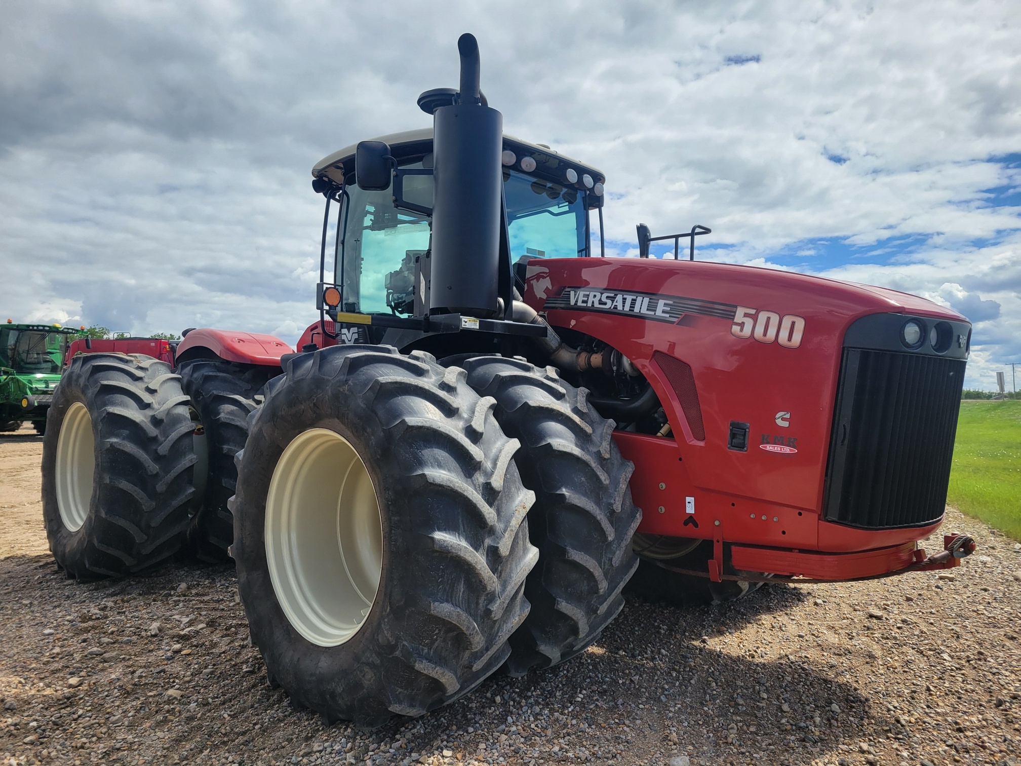 2014 Versatile 500 Tractor