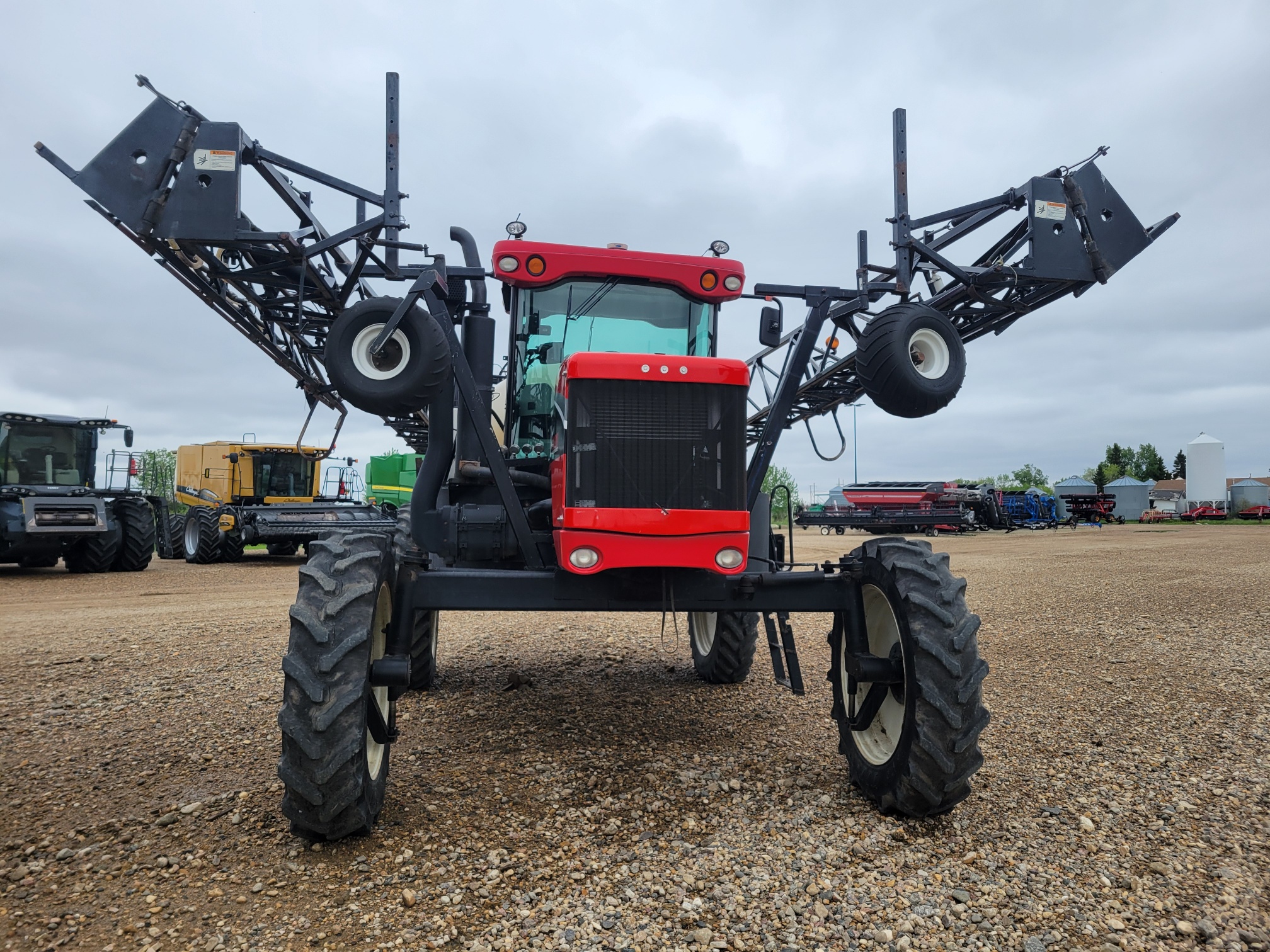 2009 Apache AS1010 Sprayer/High Clearance