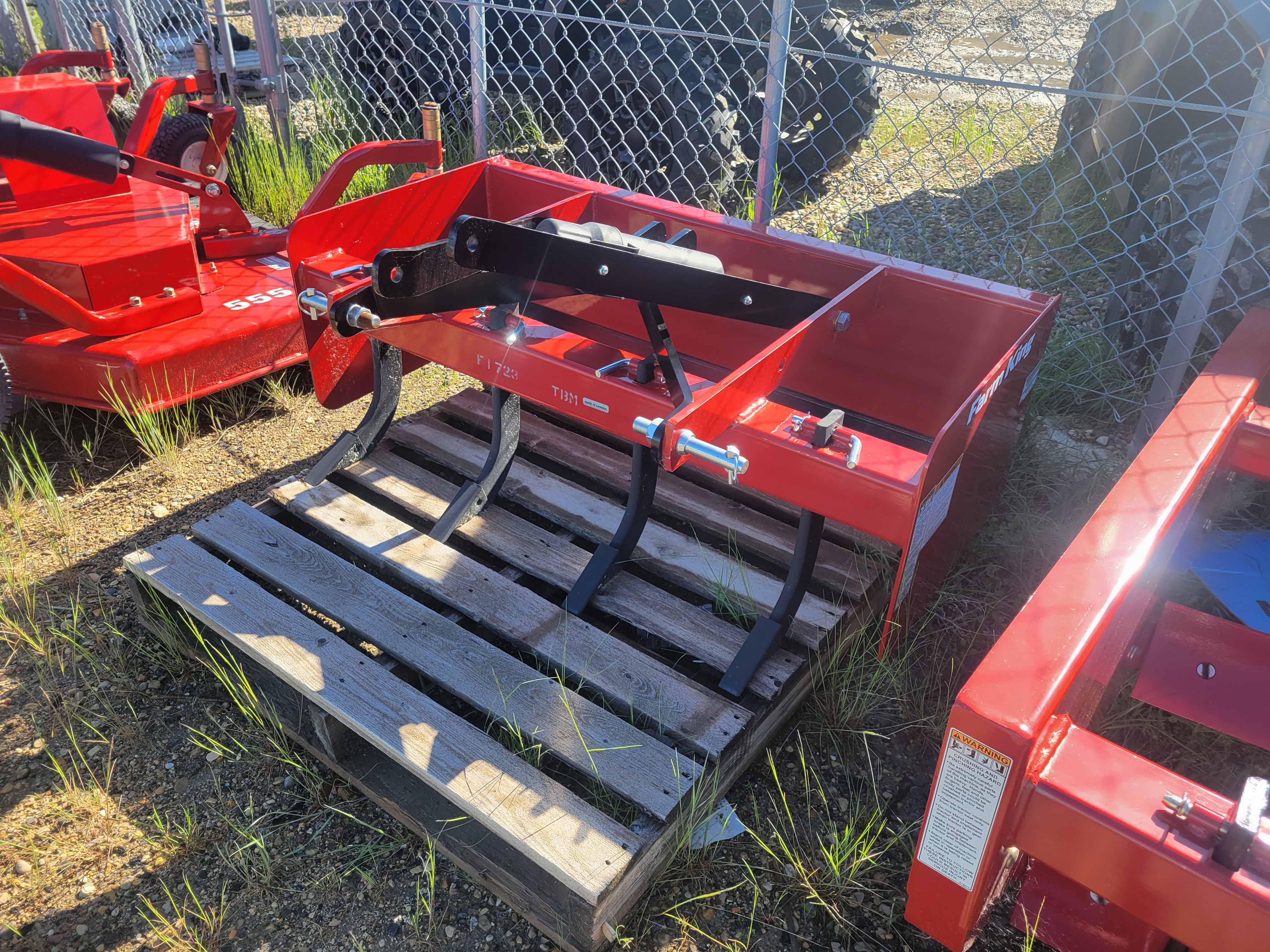 2024 Farm King Y484BS Box Scraper