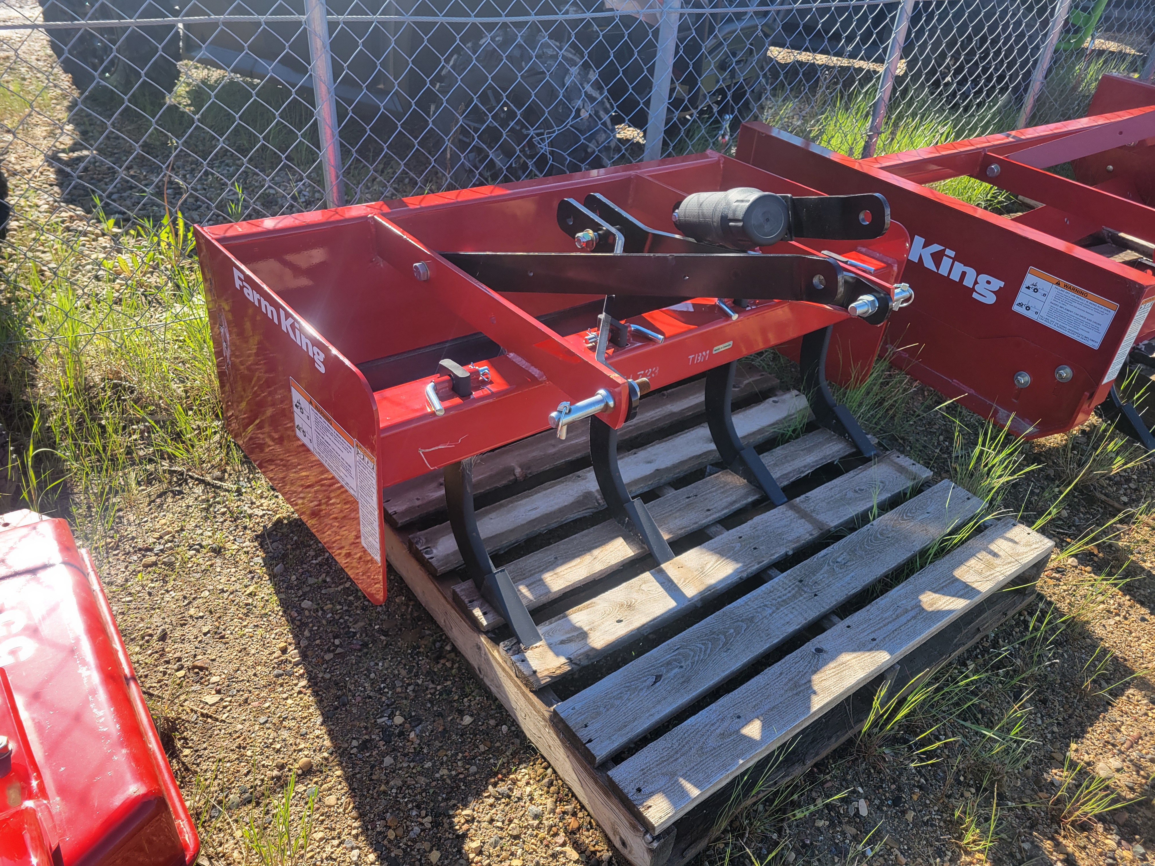 2024 Farm King Y484BS Box Scraper