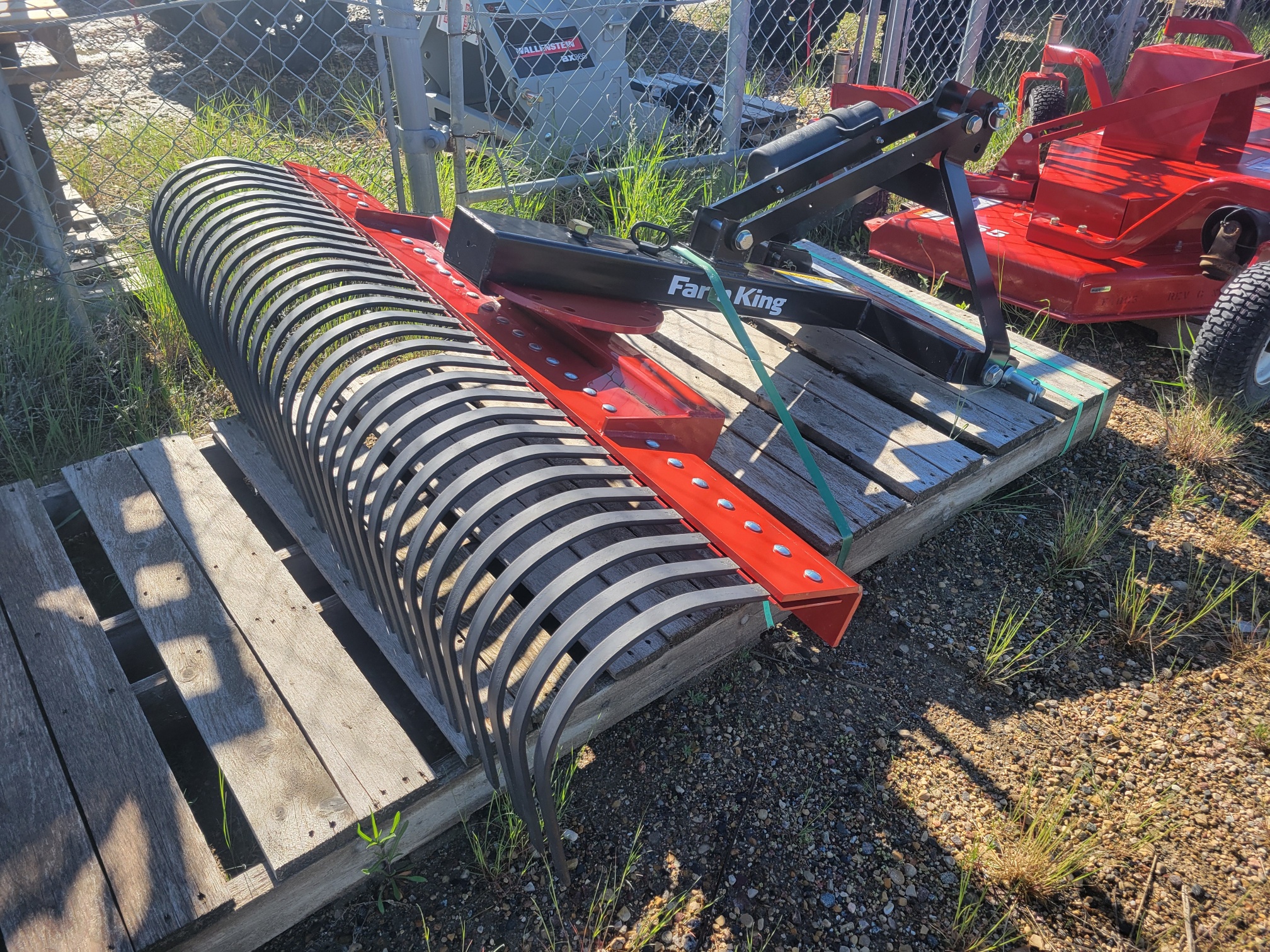 2023 Farm King 6030 Rake/Landscape