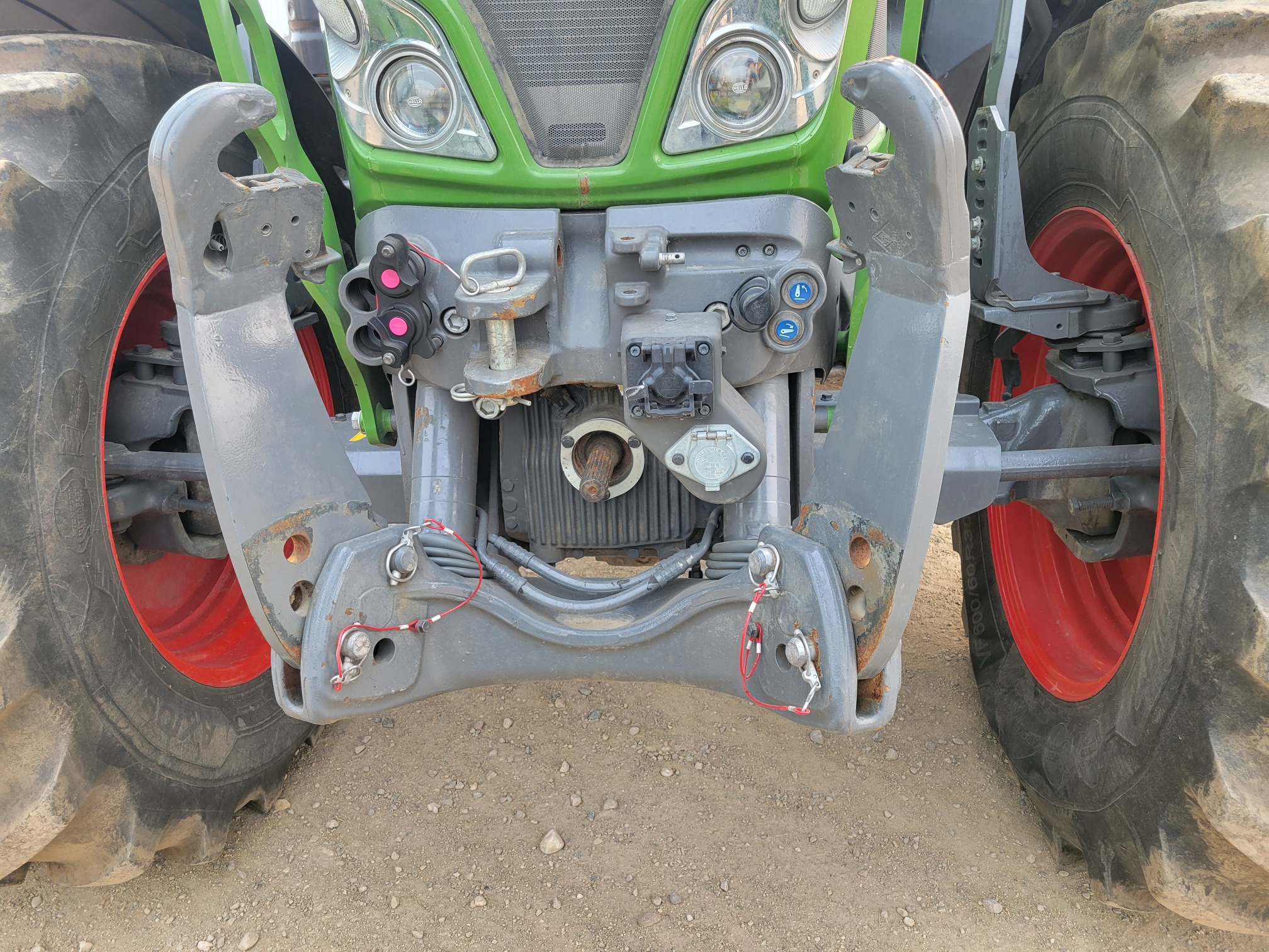 2023 Fendt 718 Gen6 Tractor
