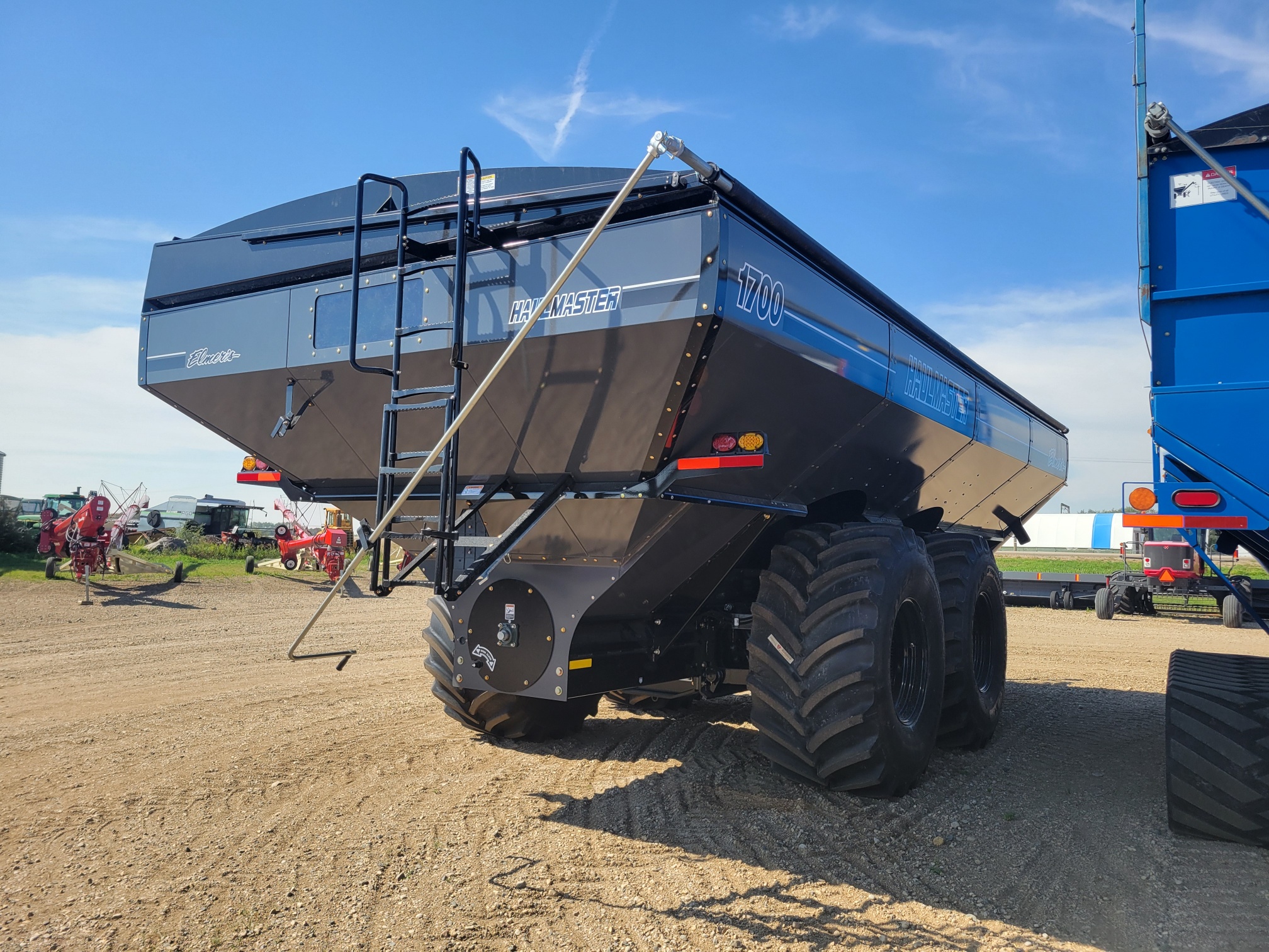 2026 Elmers Haulmaster 1700 Grain Cart