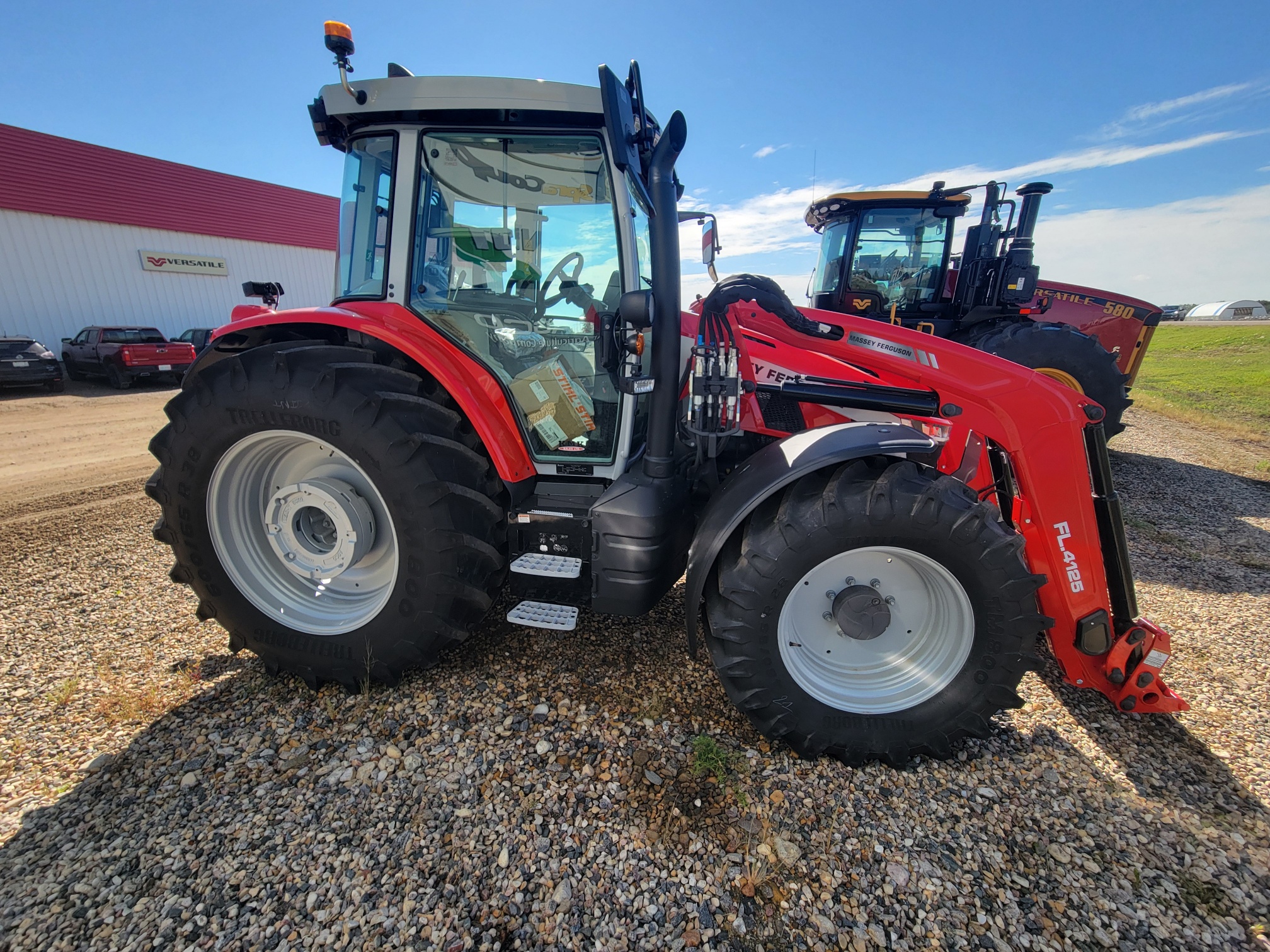 Massey Ferguson 5S.135 Efficient Tractor
