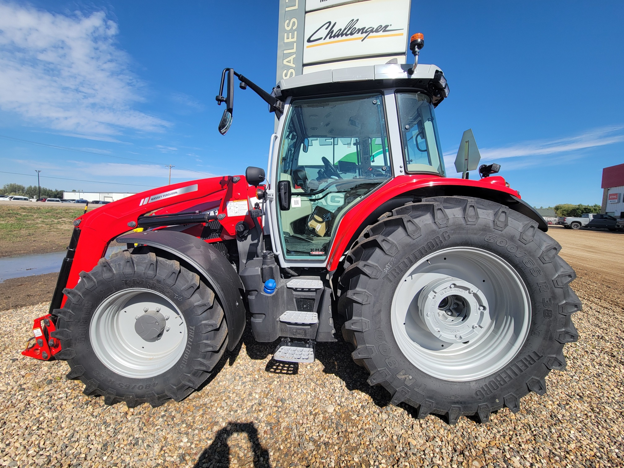 Massey Ferguson 5S.135 Efficient Tractor